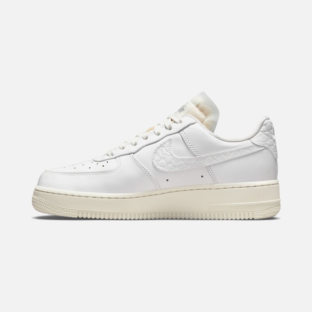 Nike Beyaz Nike Air Force 1 Low Premium