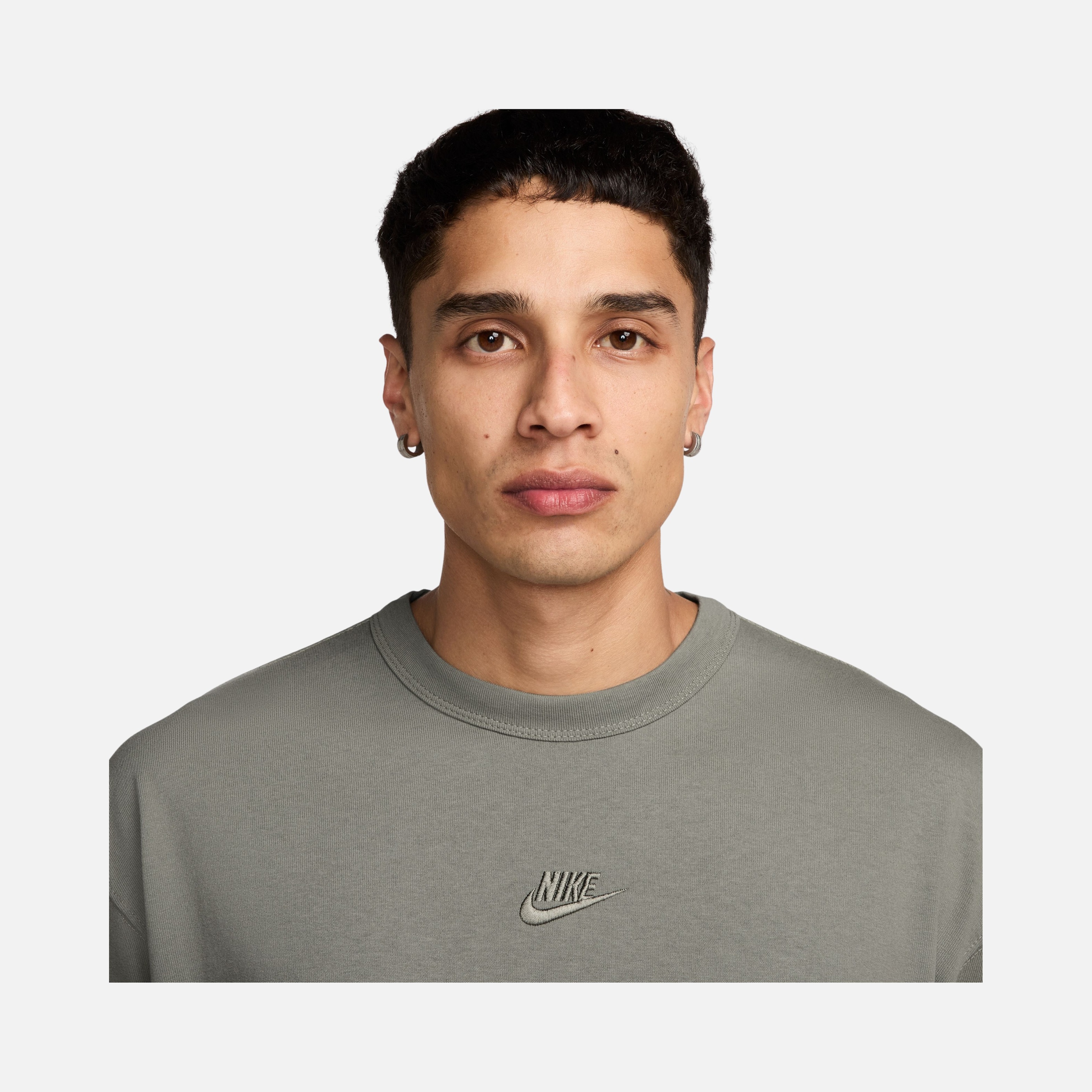 Nike Sportswear Premium Essentials Short-Sleeve Erkek Tişört
