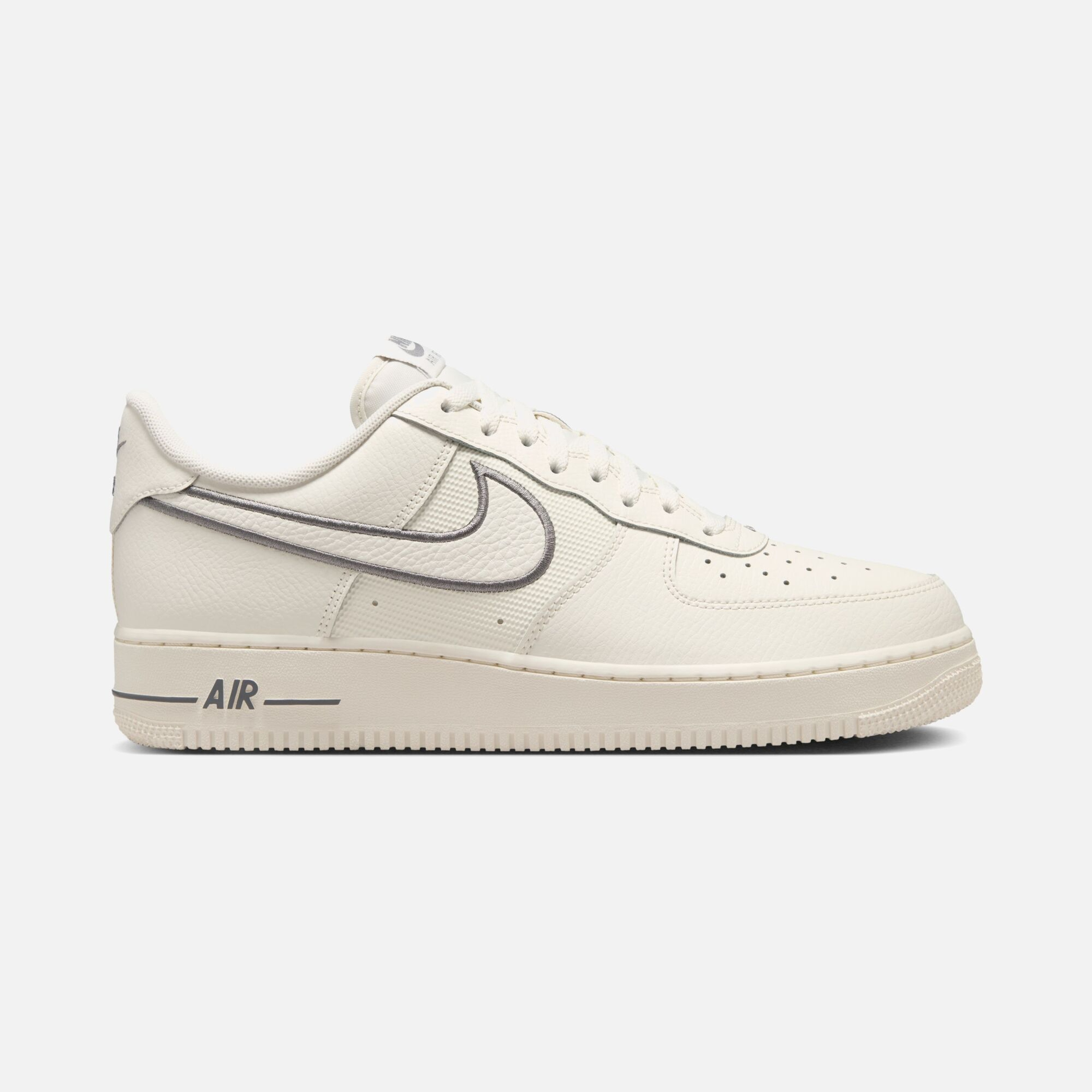 Nike Air Force 1 '07 S25 Erkek Spor Ayakkabı