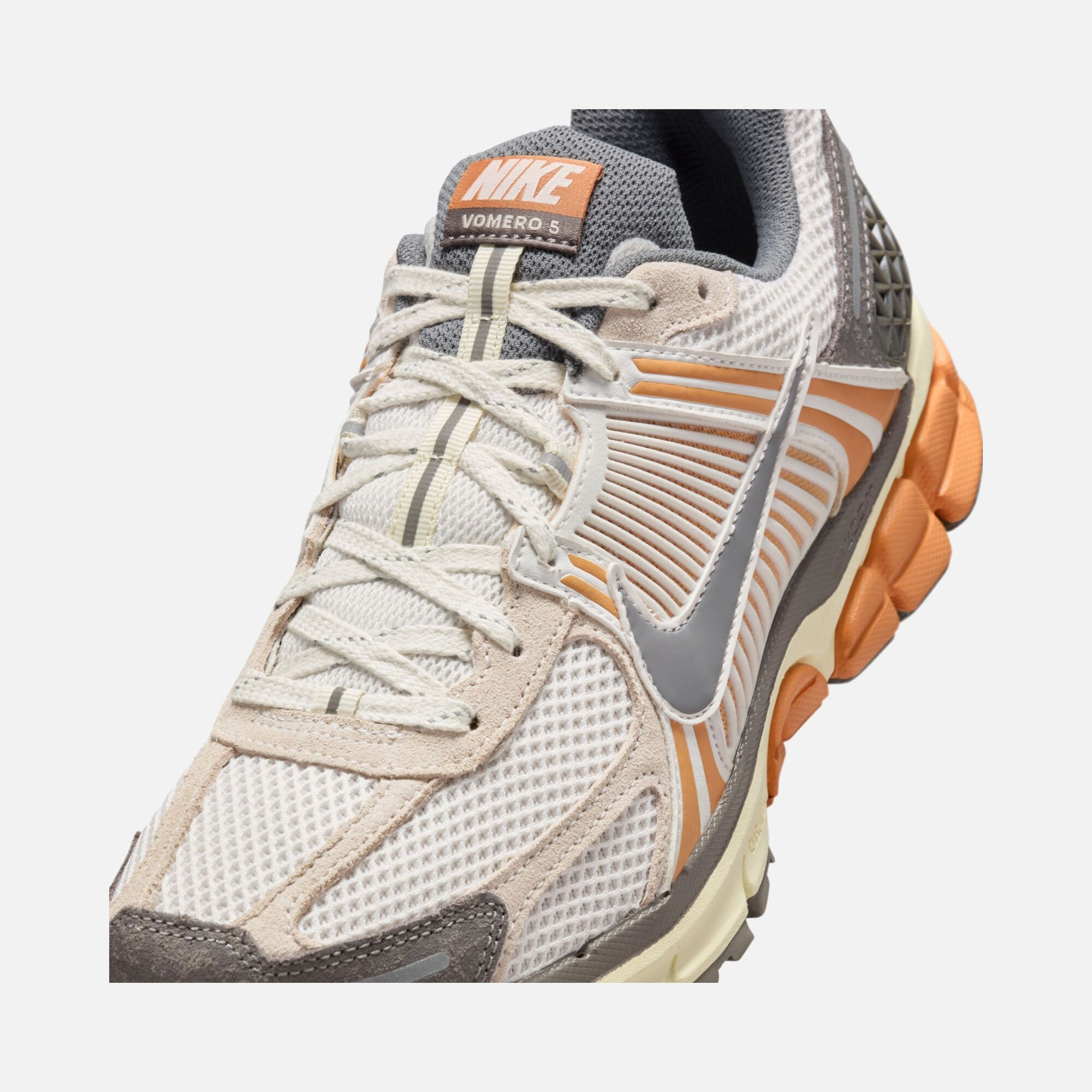 Nike Zoom Vomero 5 Erkek Spor Ayakkabı