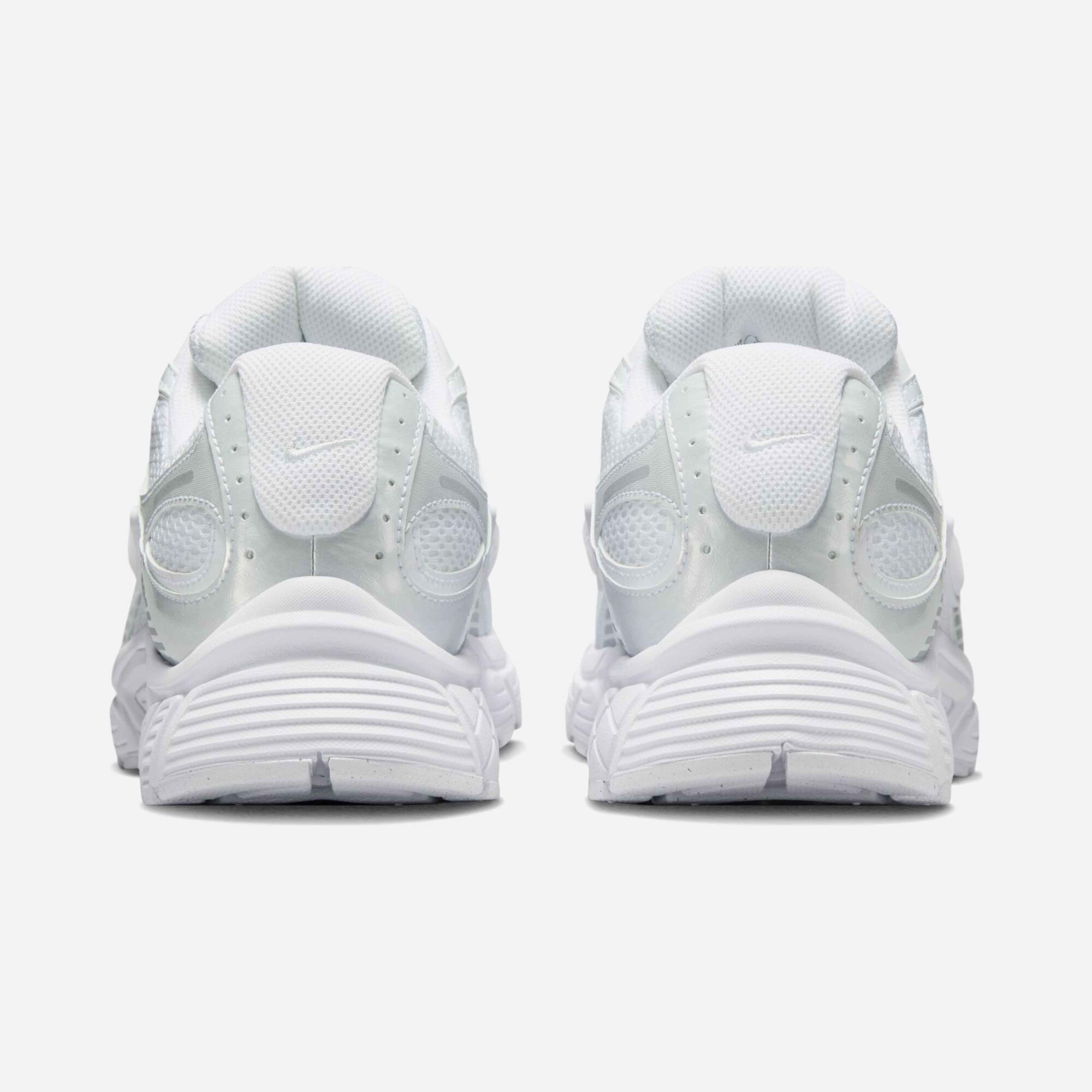 Nike V5 RNR Erkek Spor Ayakkabı