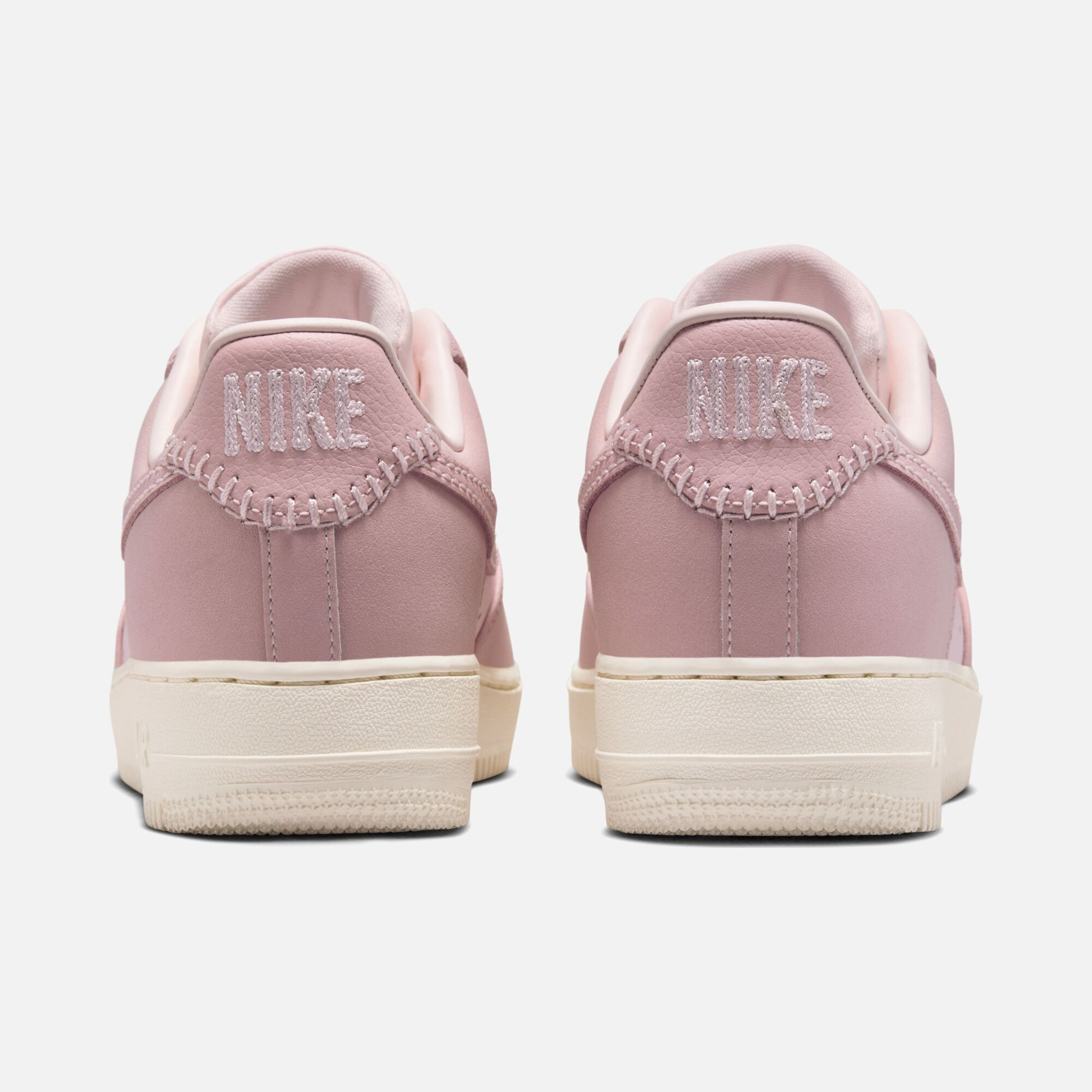 Nike Air Force 1 '07 S25 Kadın Spor Ayakkabı