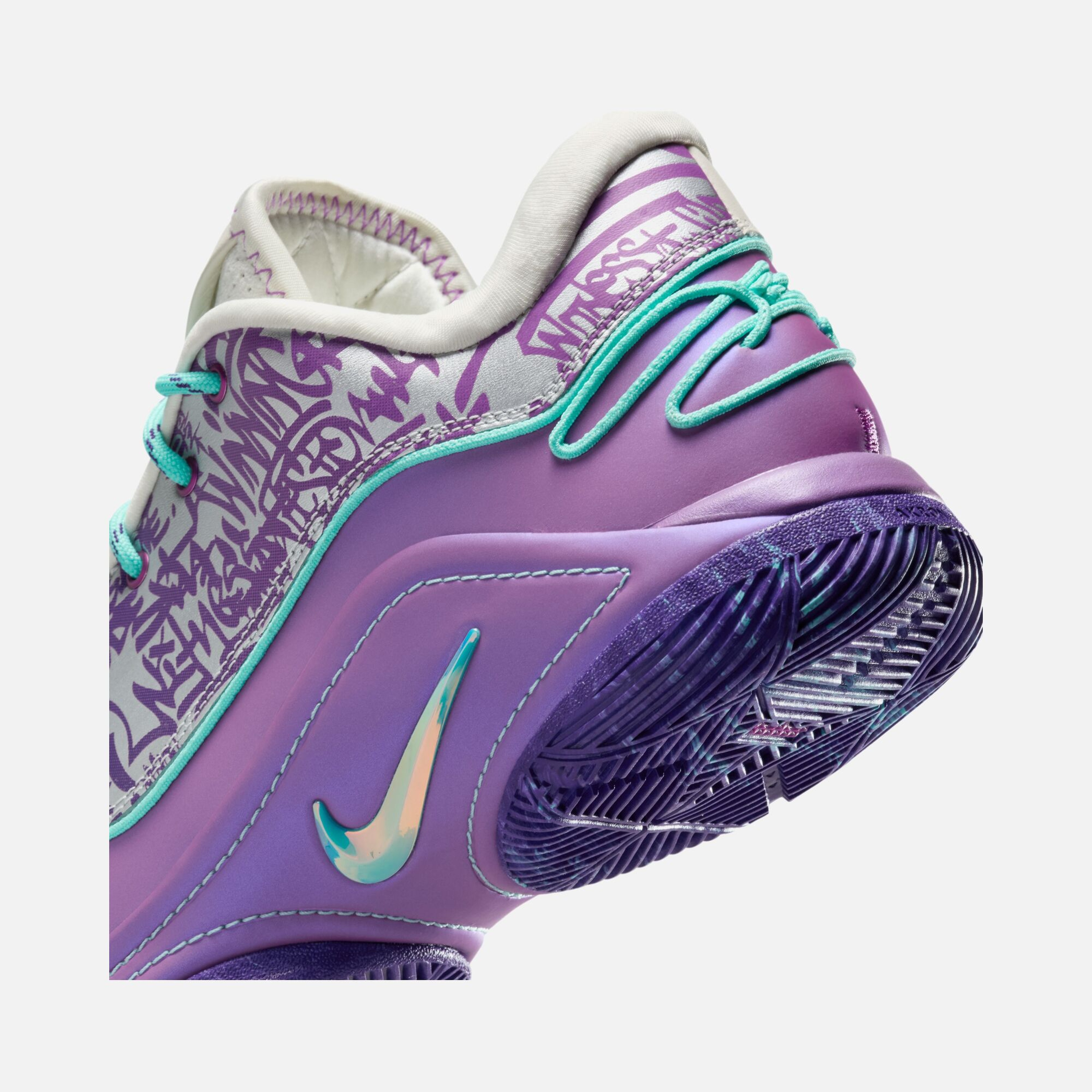 Nike LeBron James XXII FW25 Erkek Basketbol Ayakkabısı