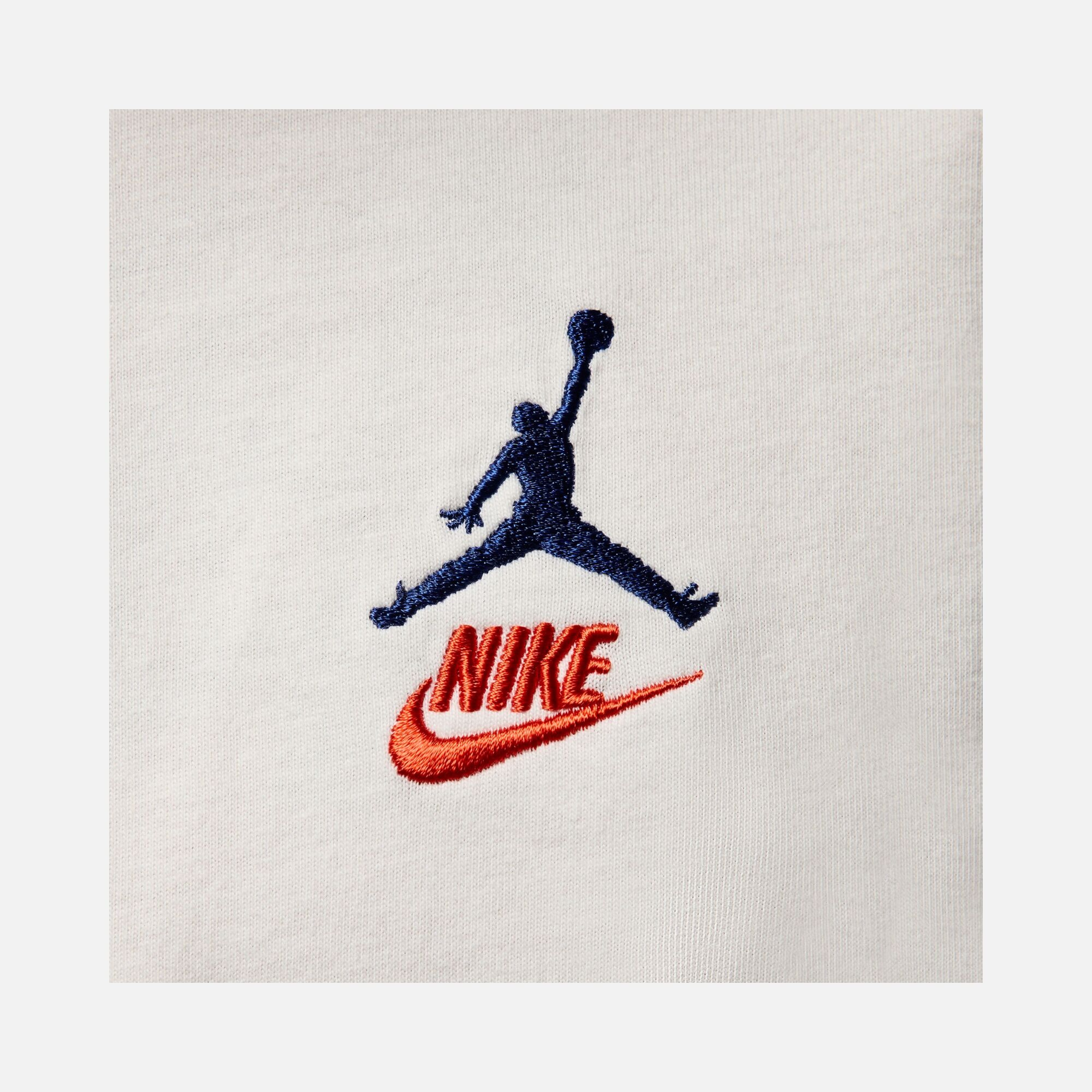 Nike MJ Brand Rare Air Jordan 3 Ss Crew Erkek Tişört