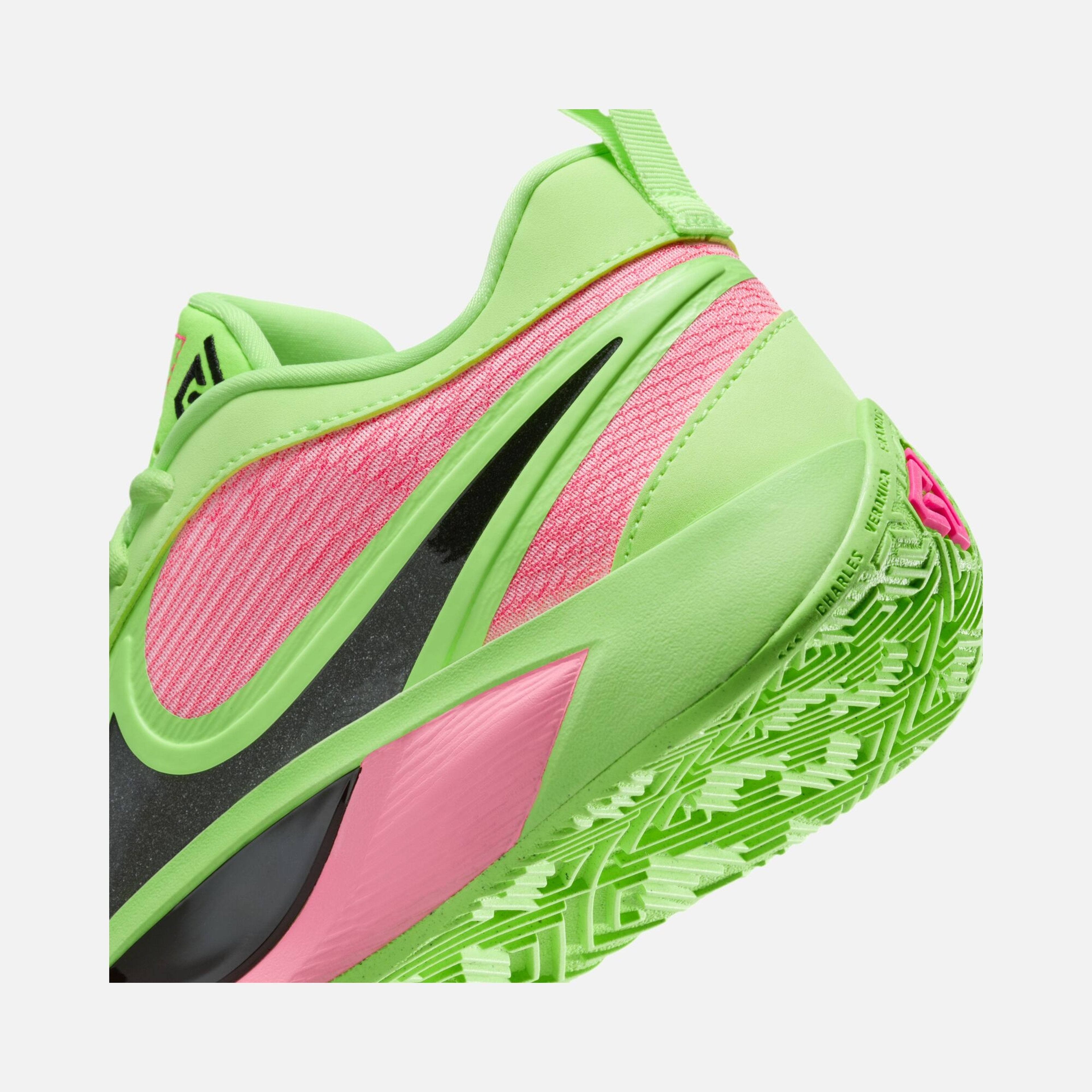 Nike Giannis Antetokounmpo Freak 6 (GS) Basketbol Ayakkabısı