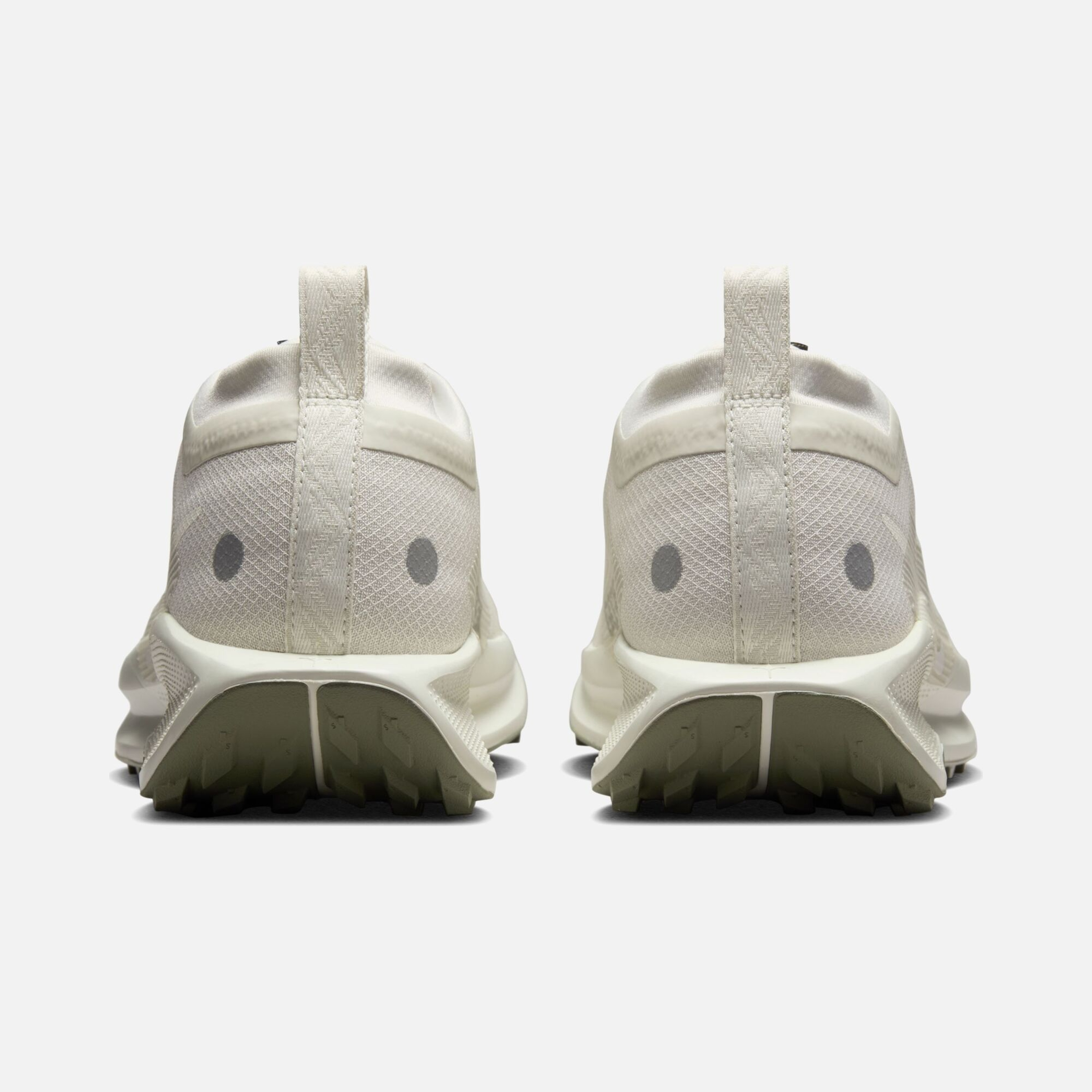 Nike Pegasus Trail 5 Gore-Tex Running Kadın Spor Ayakkabı