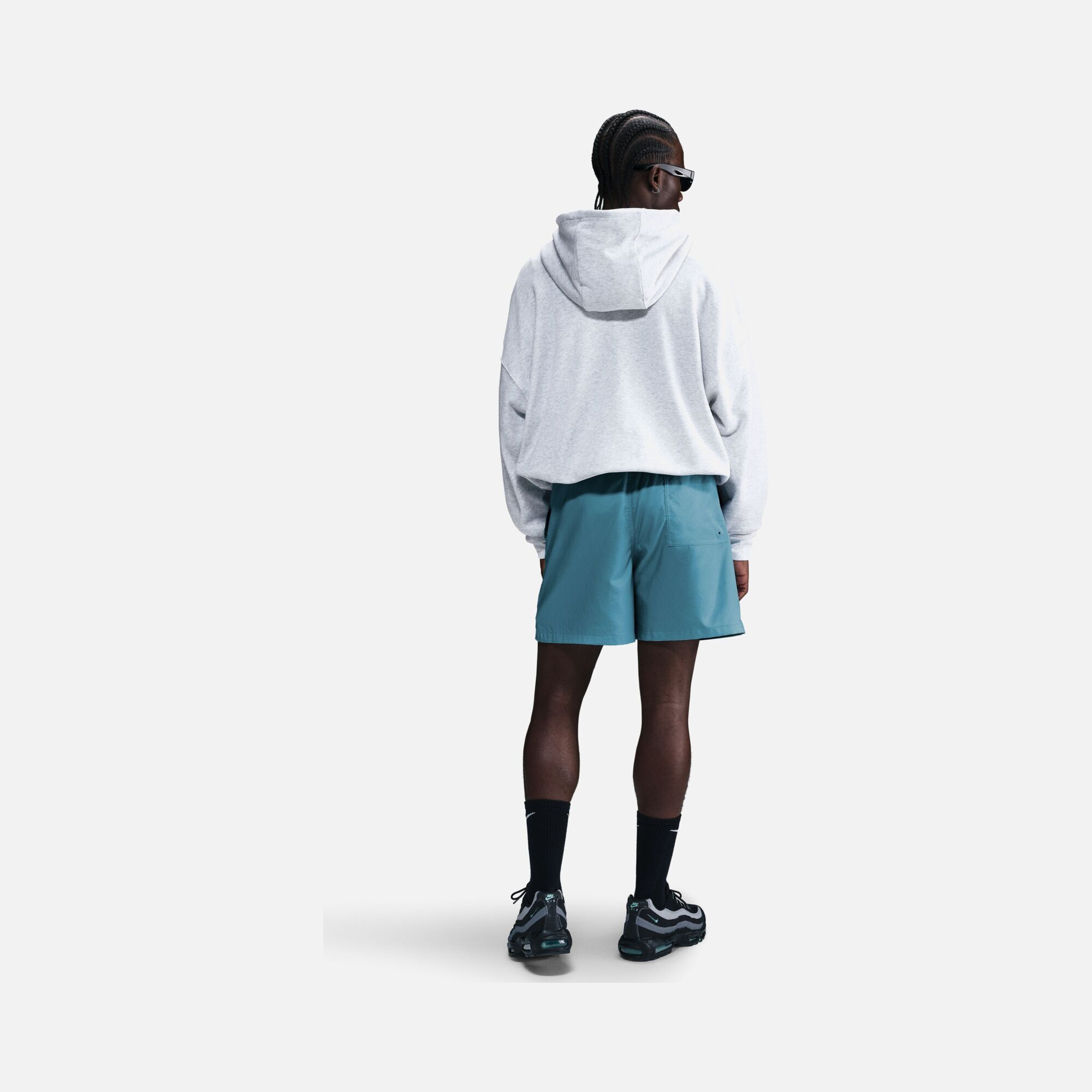 Nike Sportswear Club+ Flow Versatile Weave Loose Erkek Şort