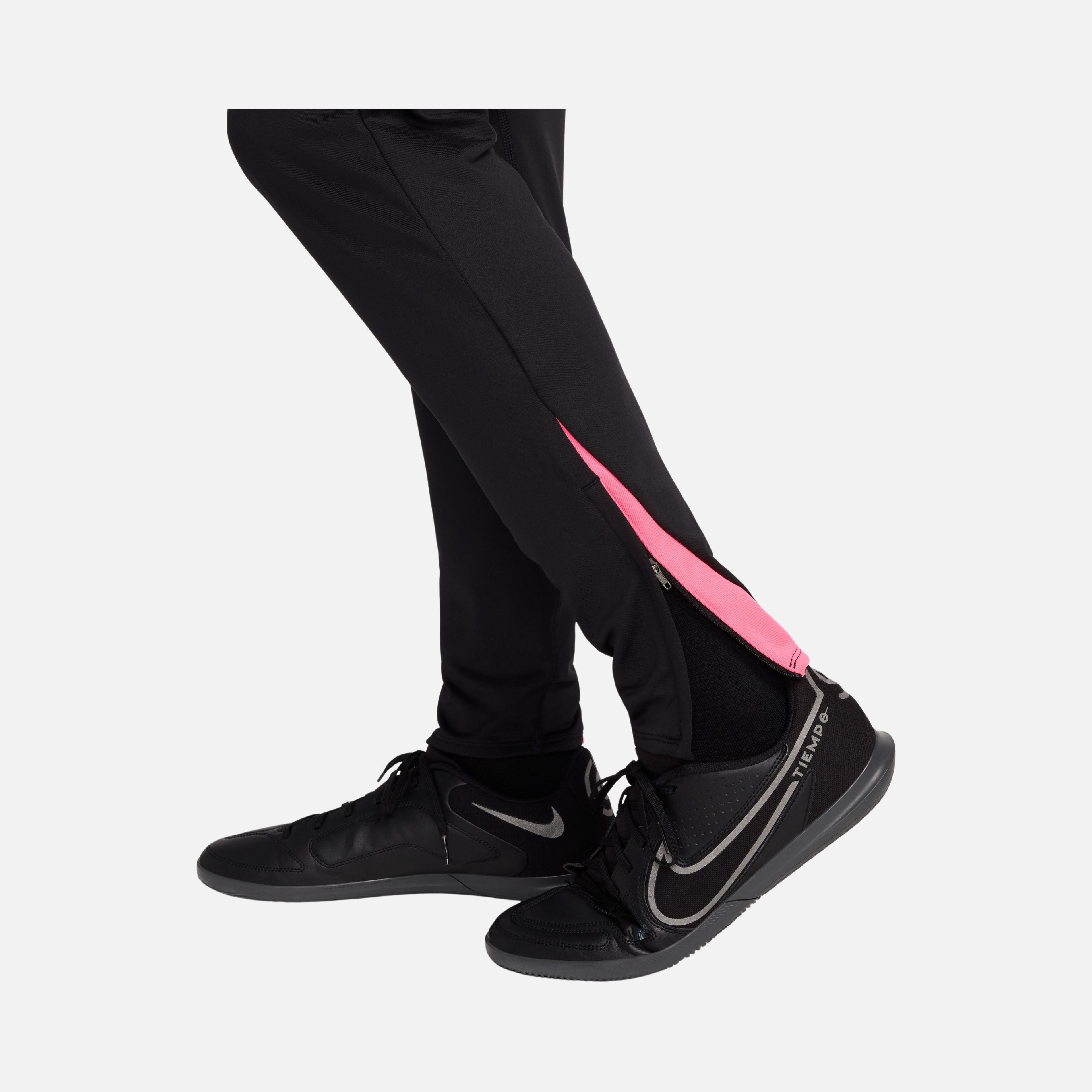 Nike Dri-Fit Strike Slim-Fit Football Training Erkek Eşofman Altı