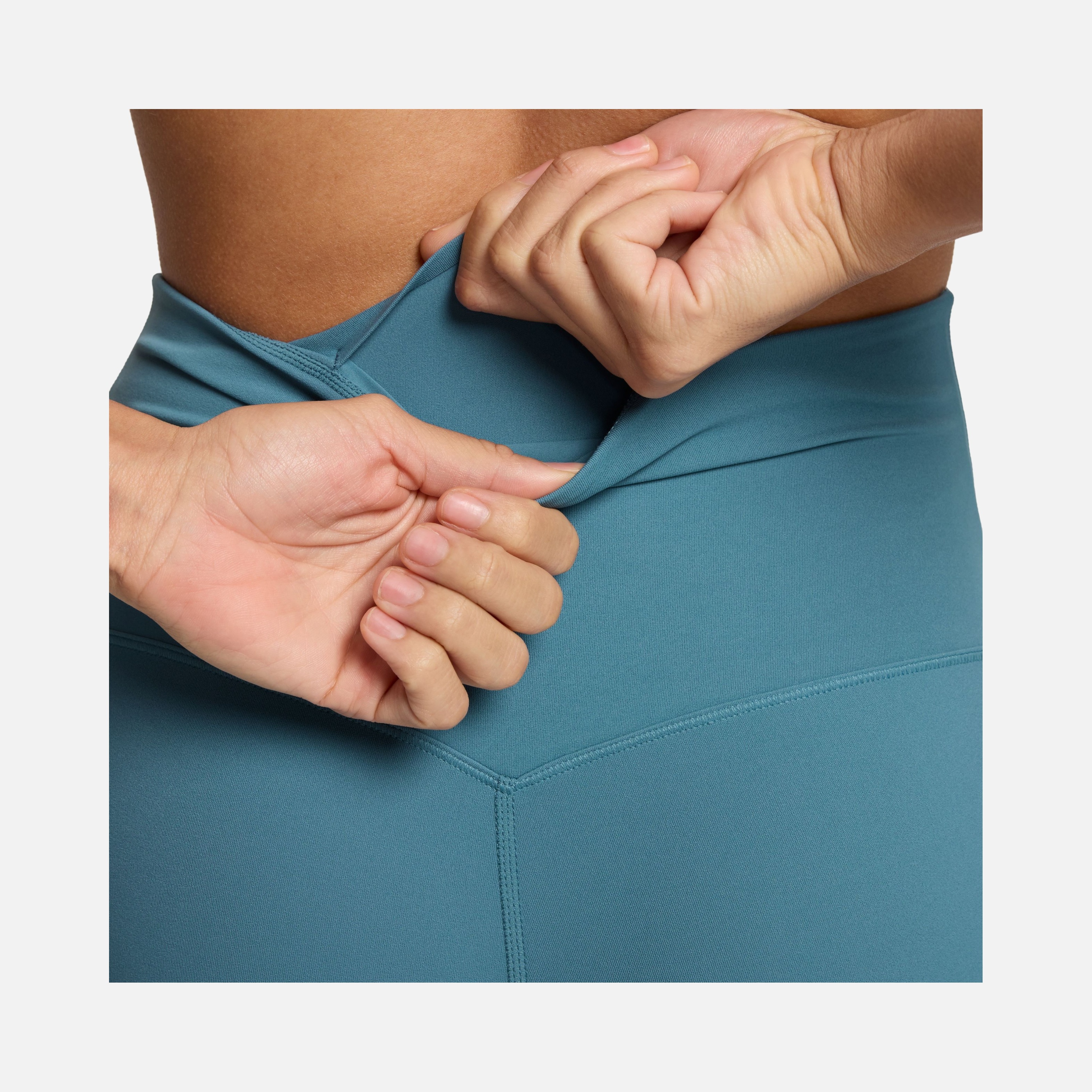 Nike Dri-Fit Zenvy High-Waisted Flared Leg Training Kadın Tayt