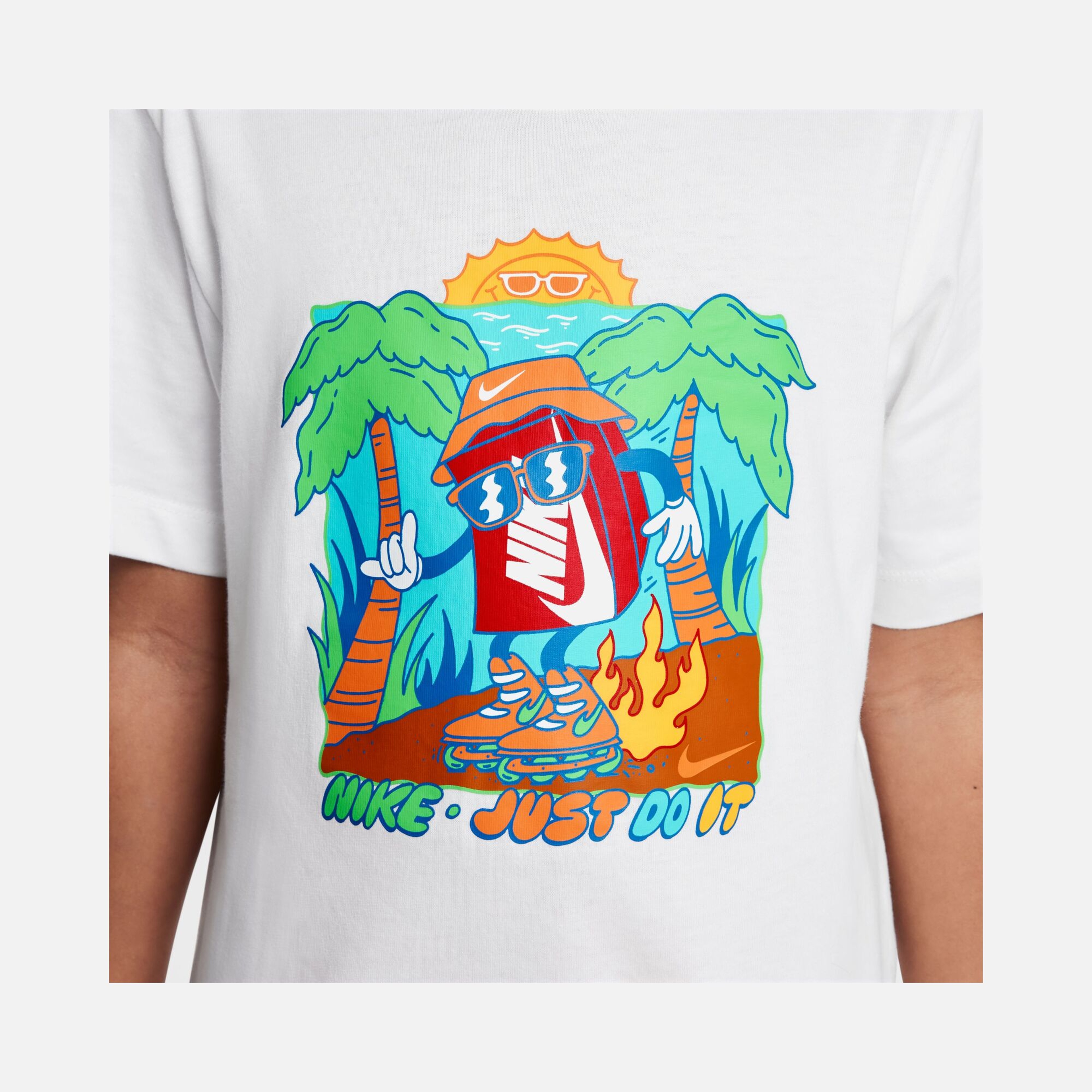 Nike K Nsw Tee Boxy 3 Çocuk Tişört