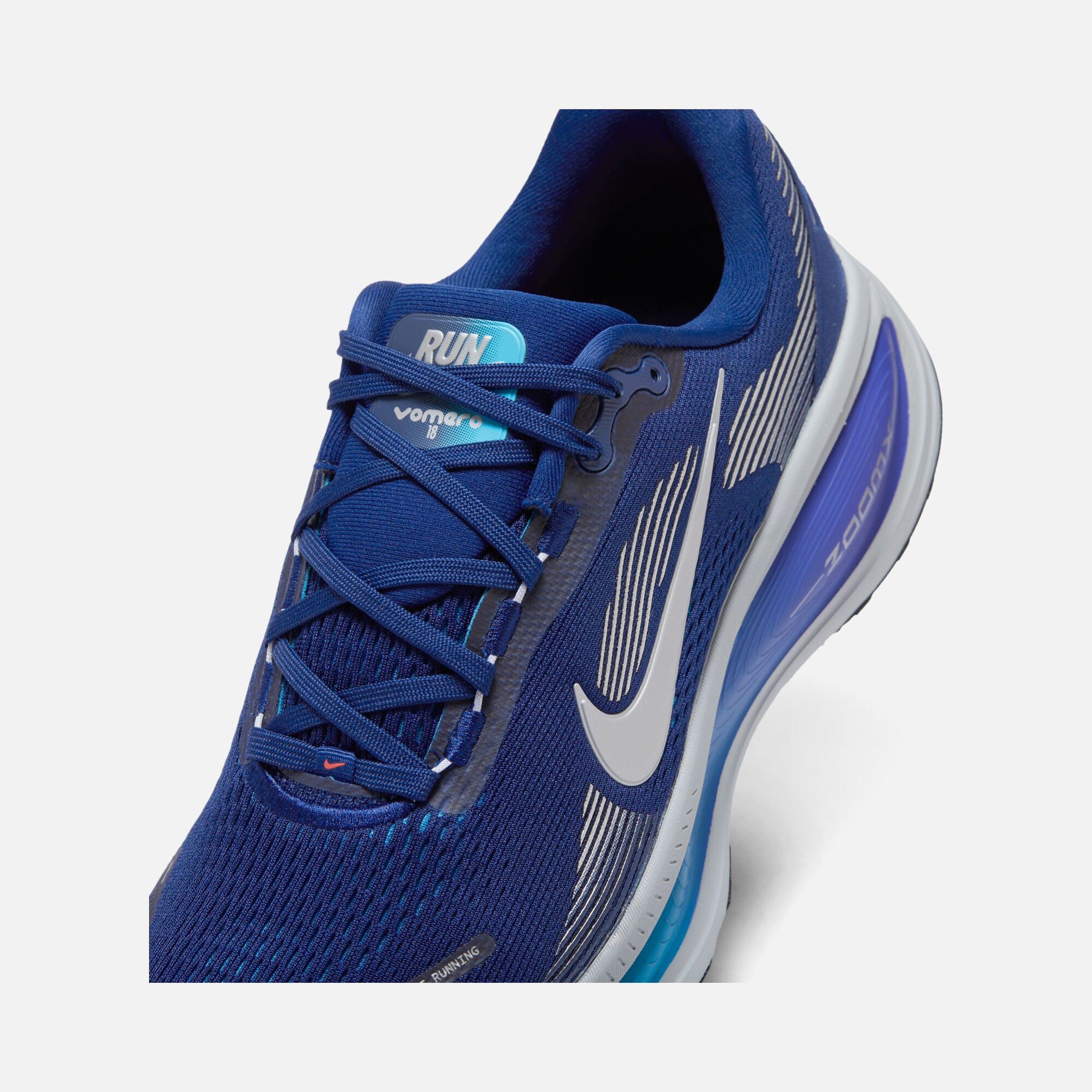 Nike Vomero 18 ZoomX Road Running Erkek Spor Ayakkabı