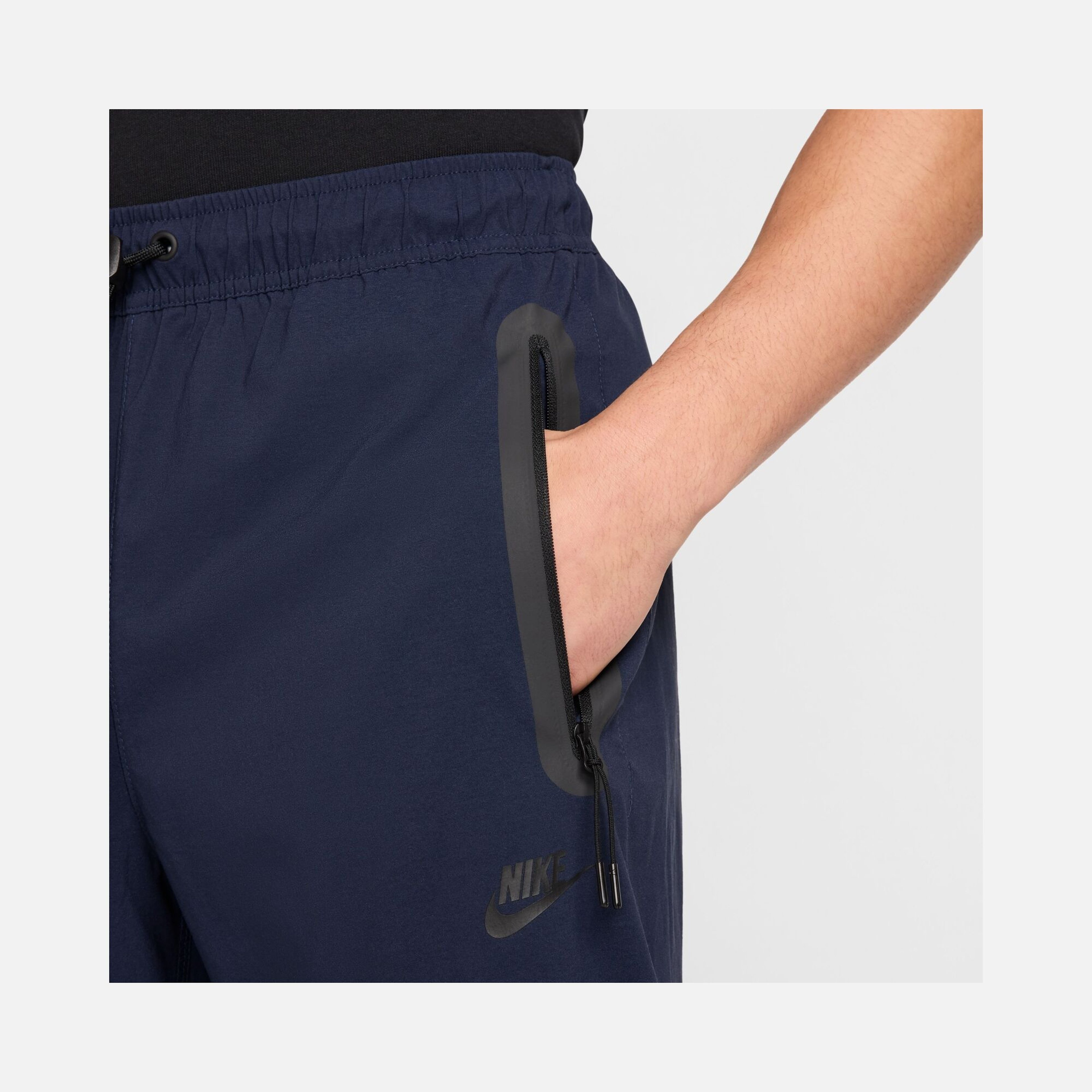 Nike Sportswear Tech Woven Erkek Eşofman Altı