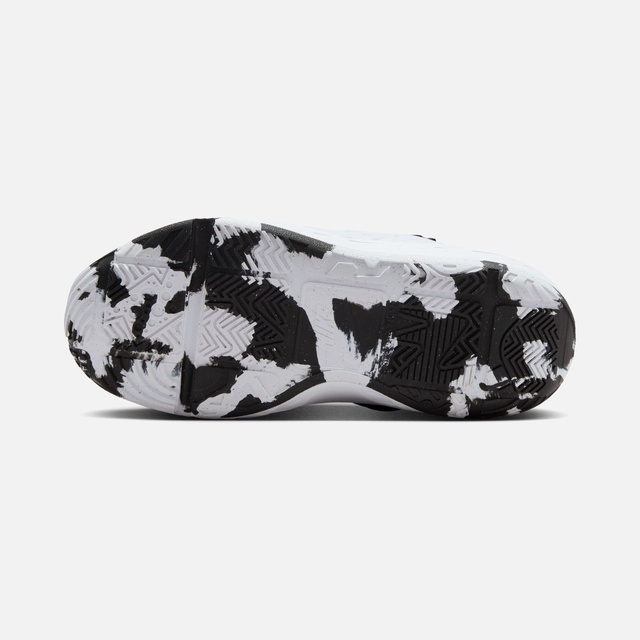 Nike Beyaz Nike Team Hustle D 12 (Ps) Çocuk Spor Ayakkabı