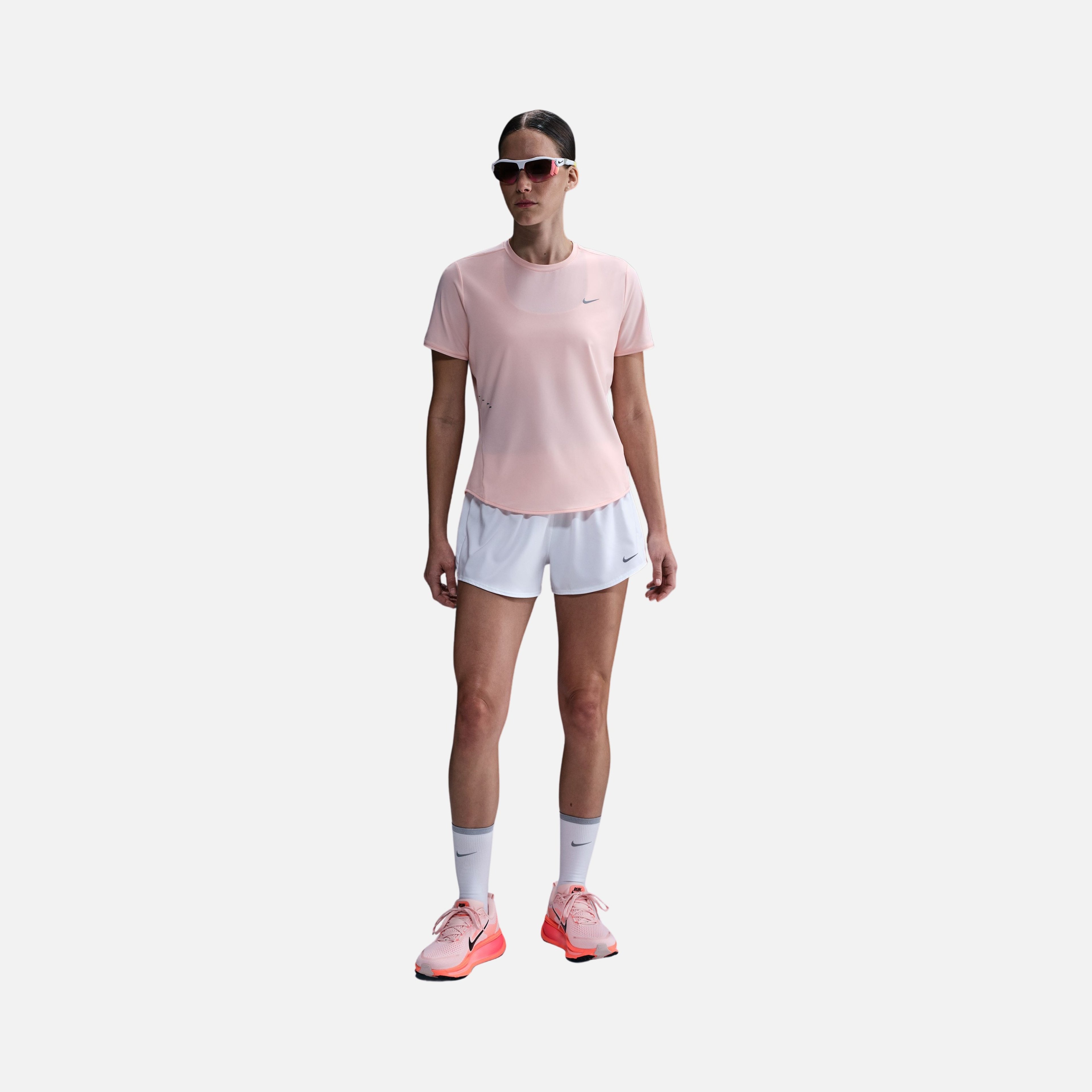 Nike Swift Dri-Fit Running Short-Sleeve Kadın Tişört
