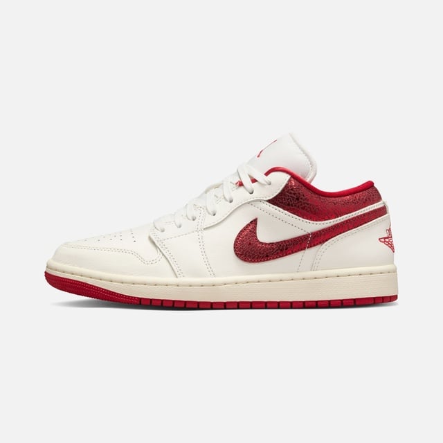 Nike Wmns Air Jordan 1 Low Special Edition Kadın Spor Ayakkabı - Görsel 3