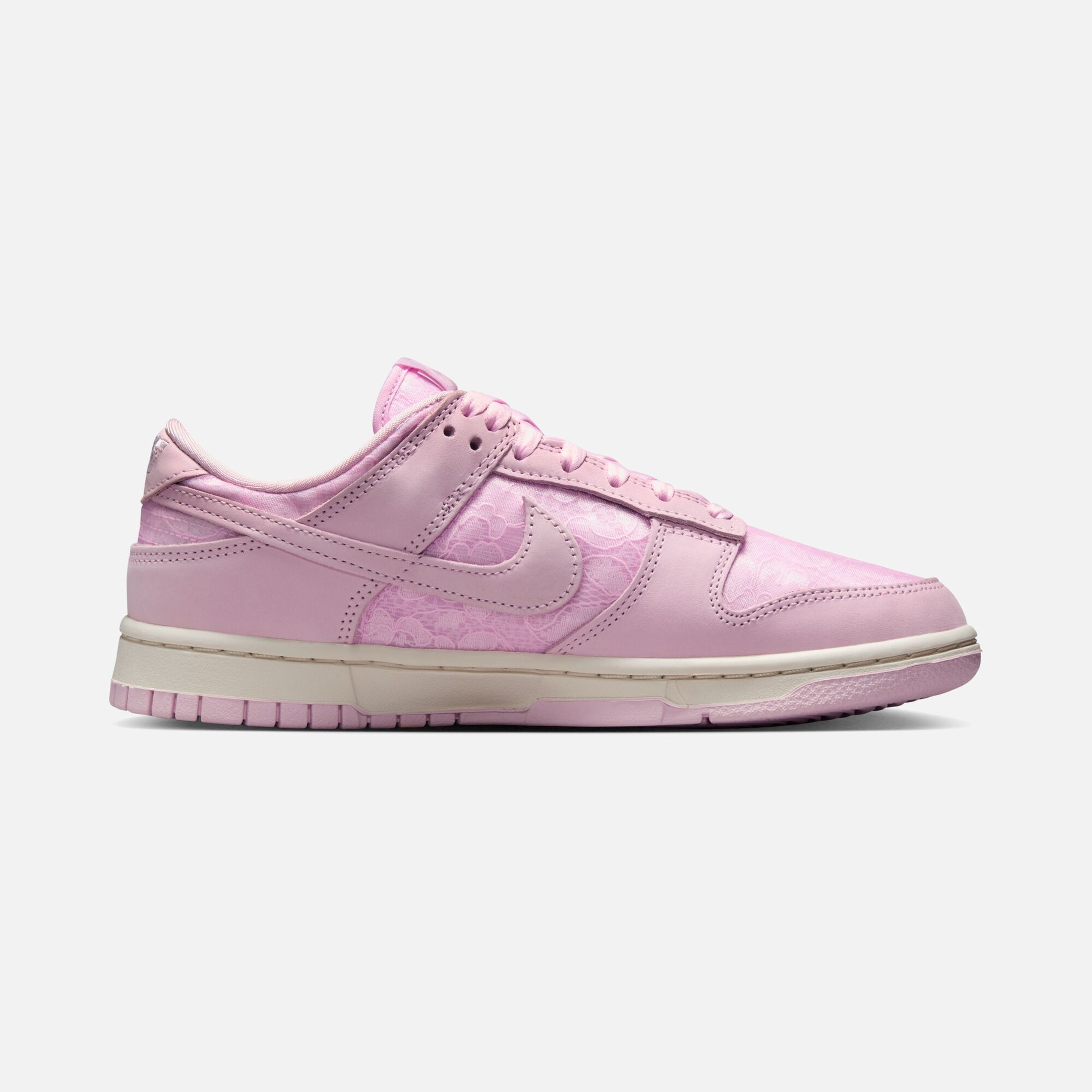 靴 Nike SB Dunk 25 Nike Dunk Low Next Nature SU25 Kadın Spor Ayakkabı | Barçın