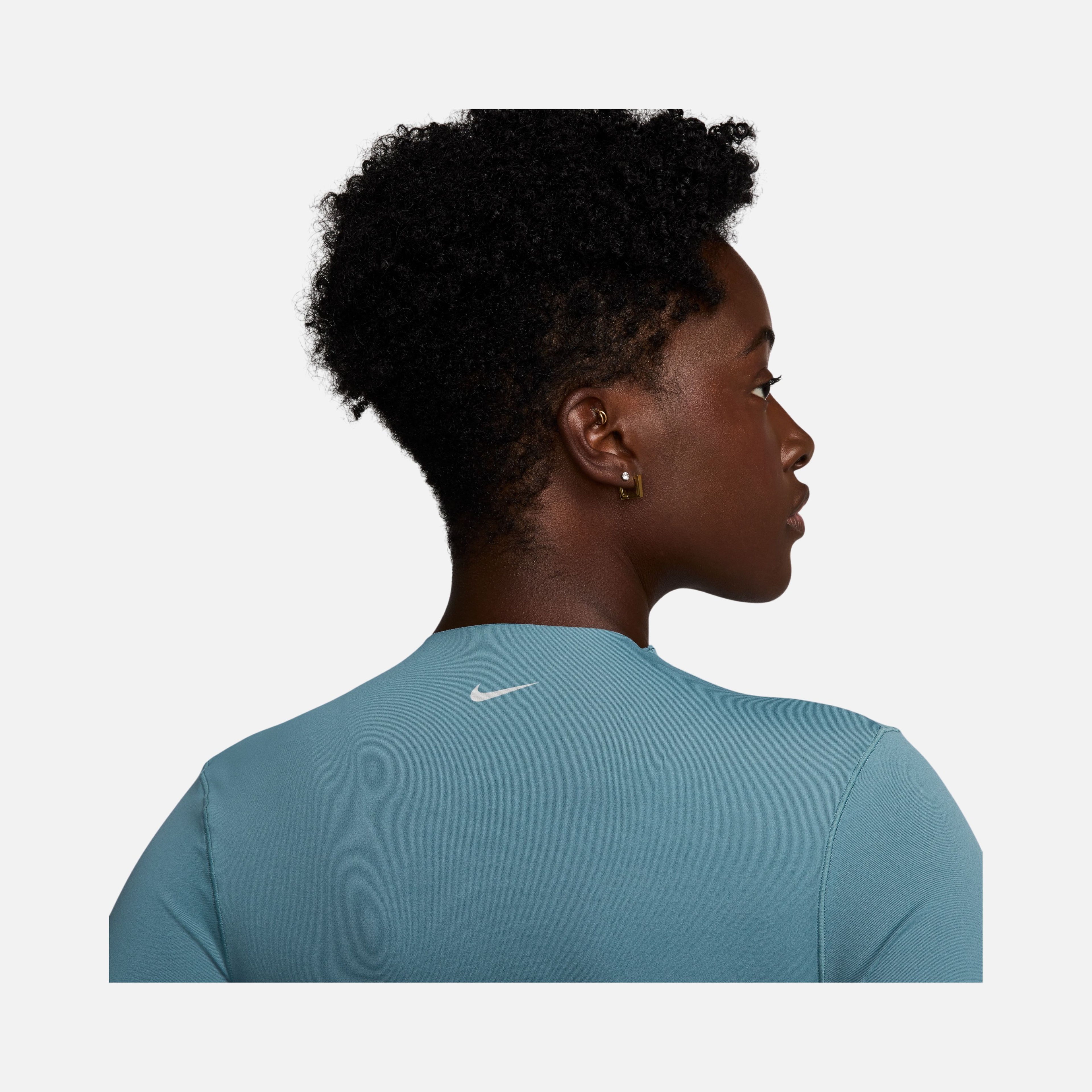 Nike Zenvy Dri-Fit Shrug Training Long-Sleeve Kadın Tişört