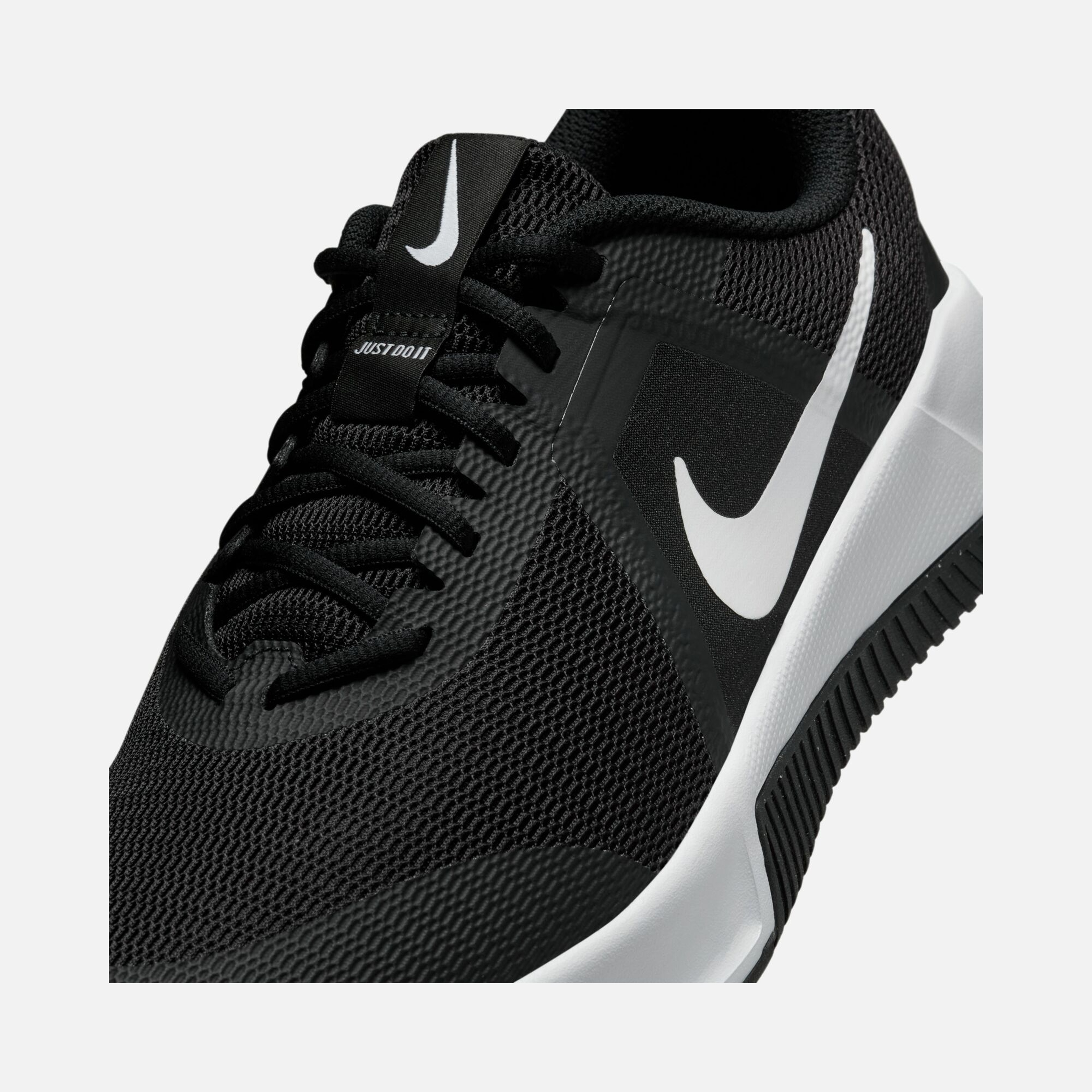 Nike Mc Trainer 3 Erkek Spor Ayakkabı