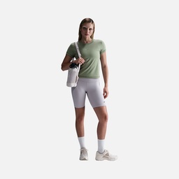 Nike Sportswear Chill Knit Slim Cropped Short-Sleeve Kadın Tişört