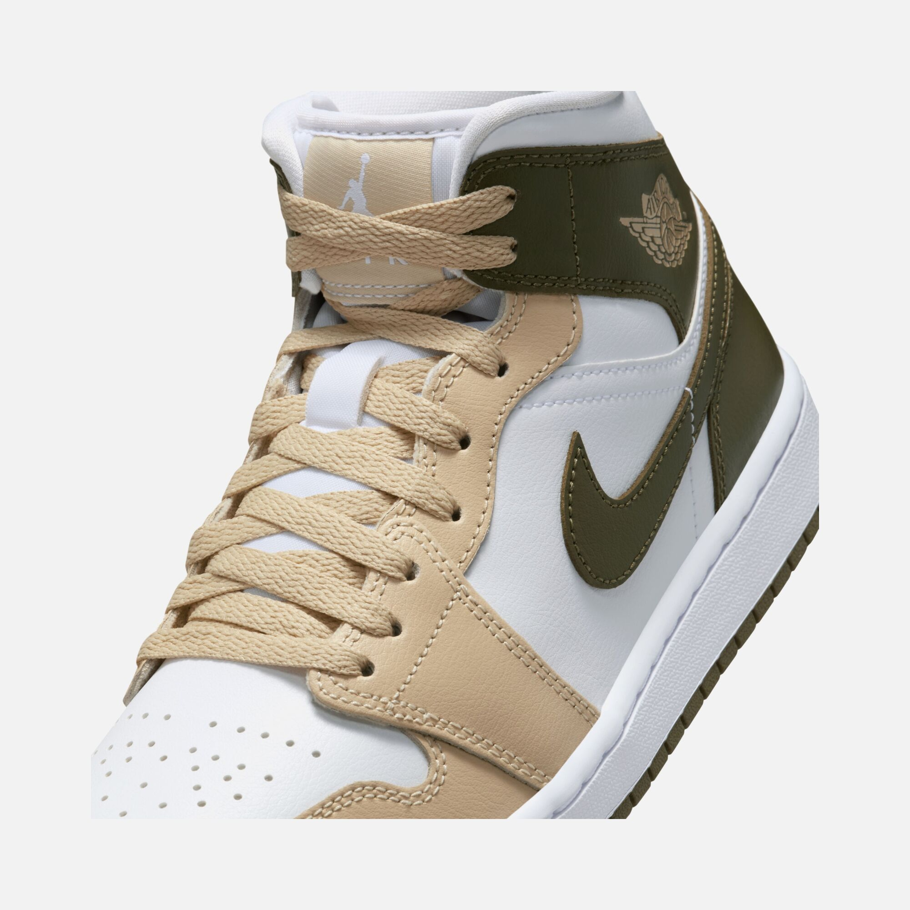 Nike Air Jordan 1 Mid Kadın Spor Ayakkabı