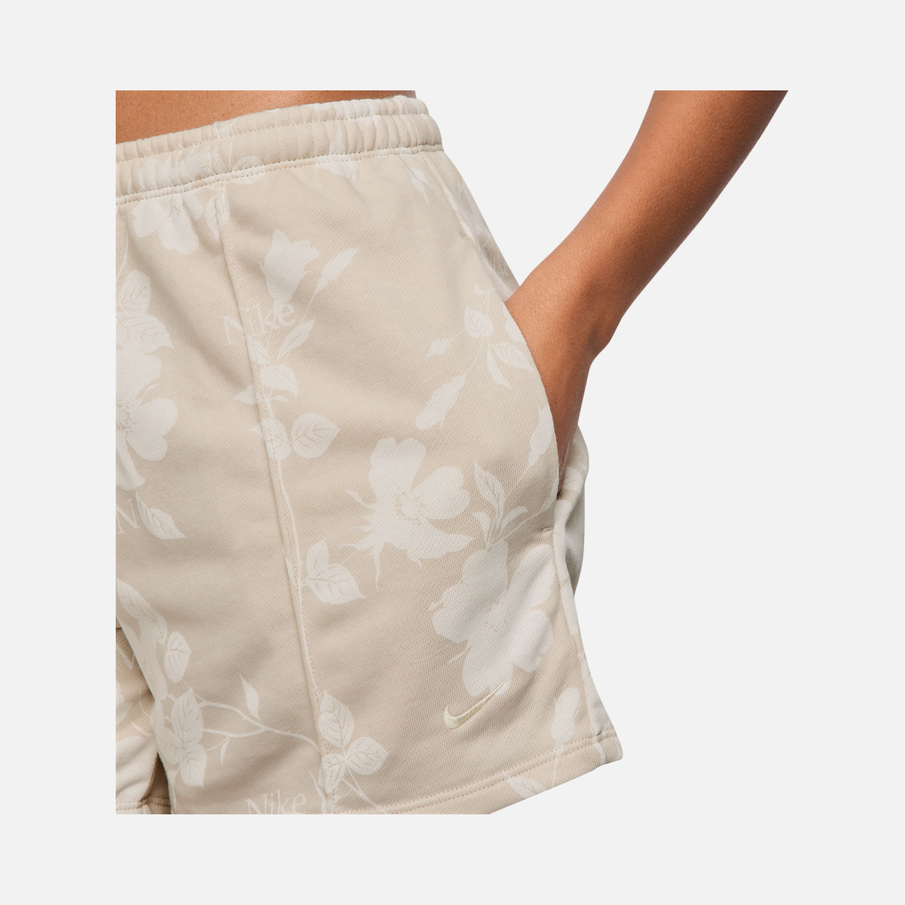 Nike W Nsw Nk Chll Ft Mr 4" Aop Kadın Şort