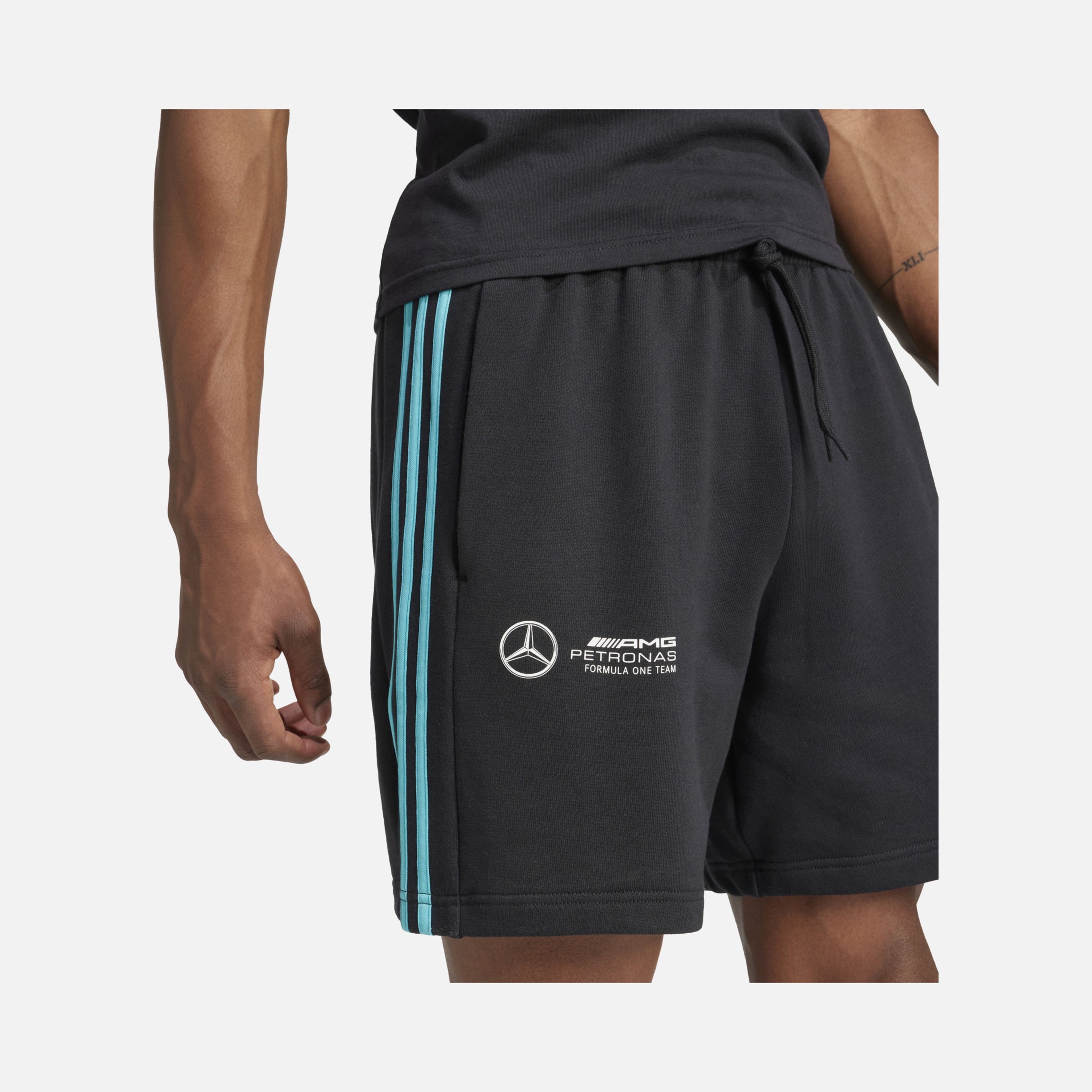 adidas Mercedes-AMG Petronas F1 Team DNA Graphic French Terry Regular-Fit Erkek Şort