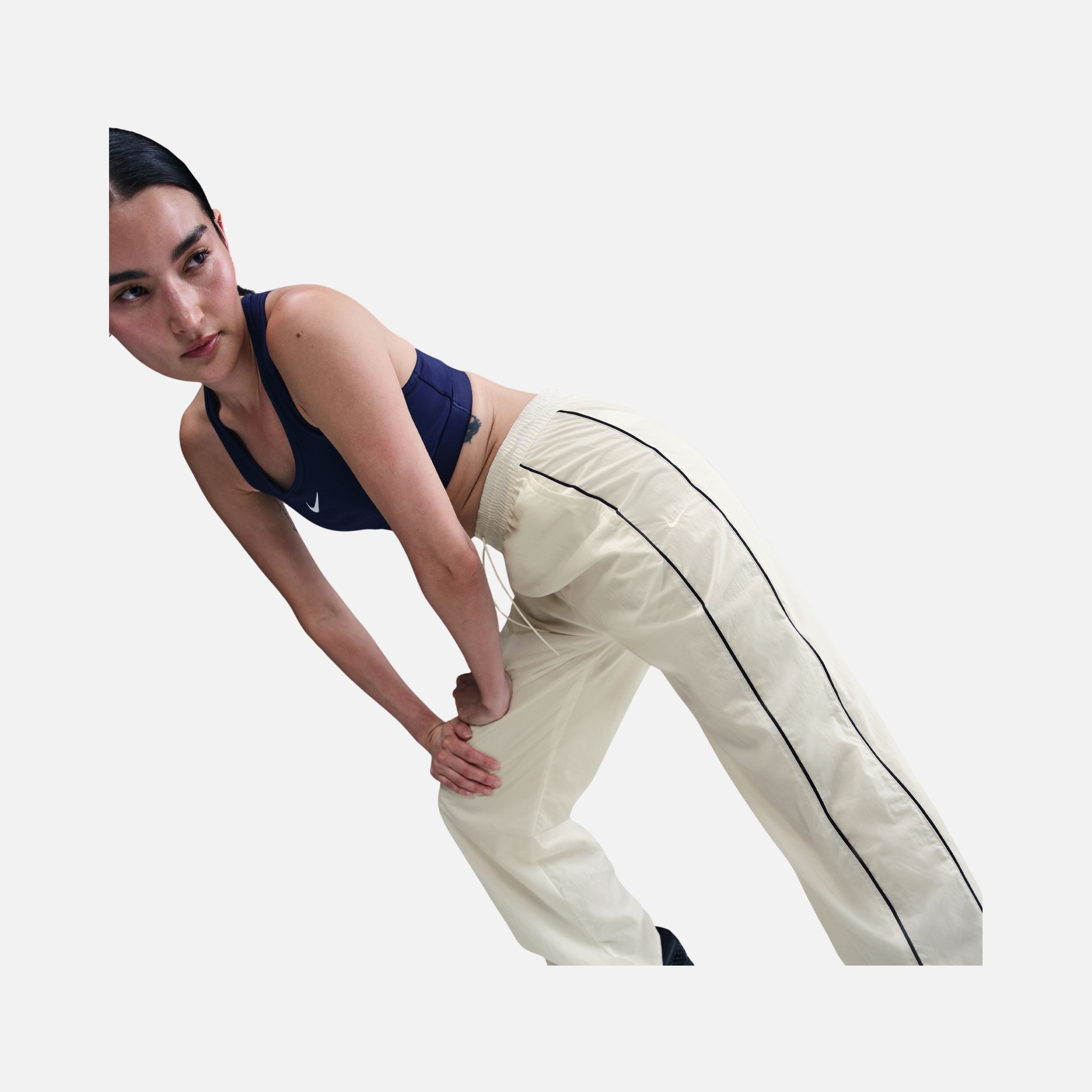 Nike Sportswear Windrunner High-Waisted Woven Open-Hem Kadın Eşofman Altı