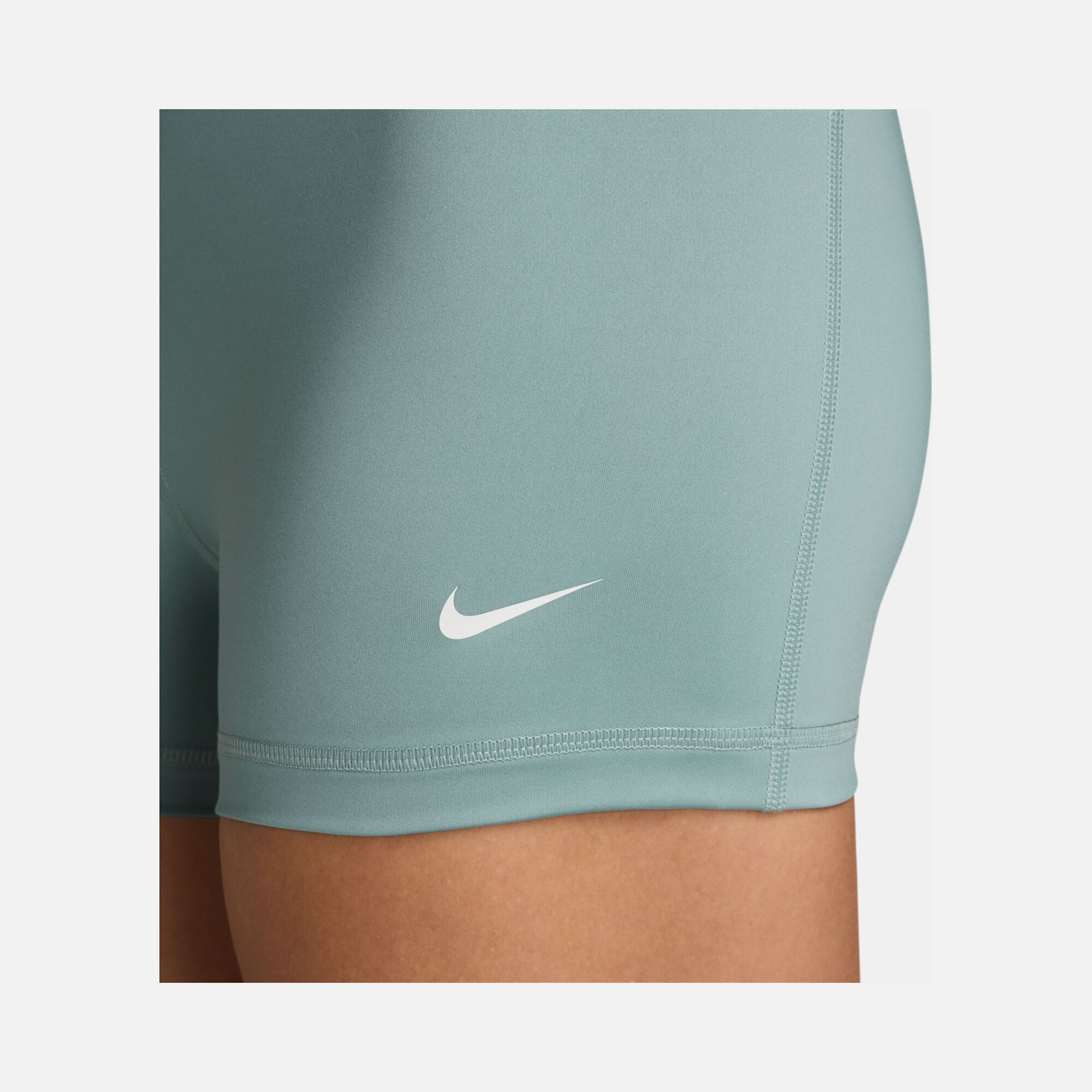 Nike Pro Sculpt High-Waisted 7.5cm (approx.) Biker Kadın Şort