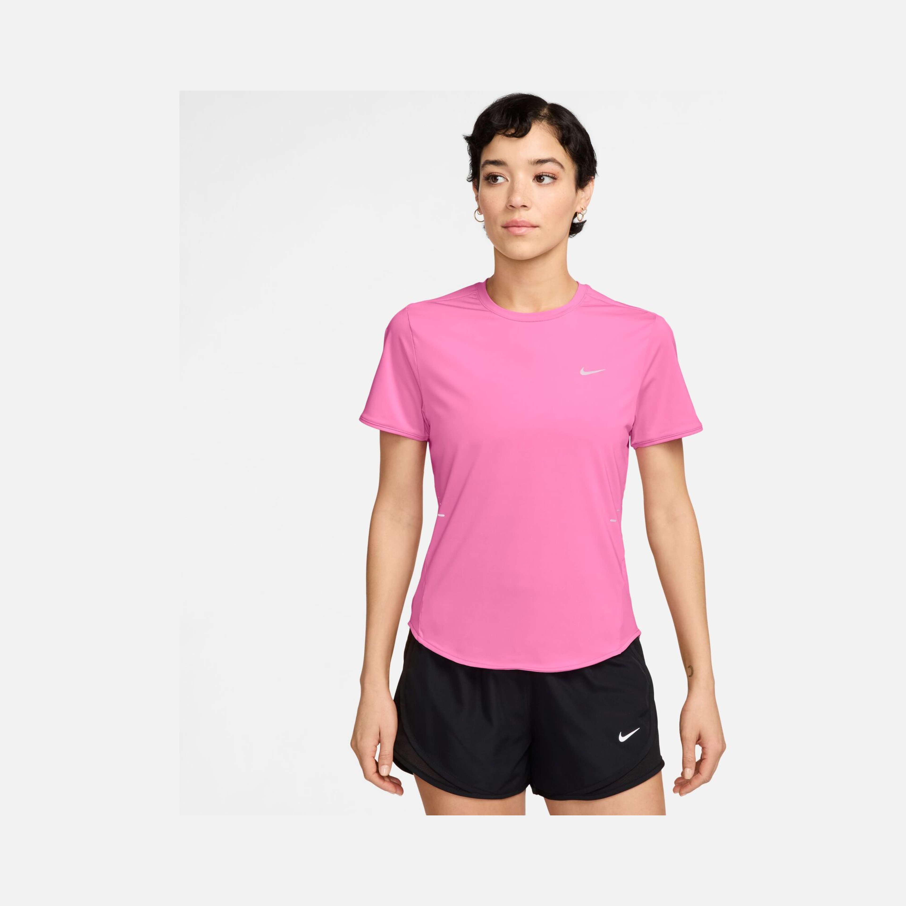Nike Swift Dri-Fit Running Short-Sleeve Kadın Tişört