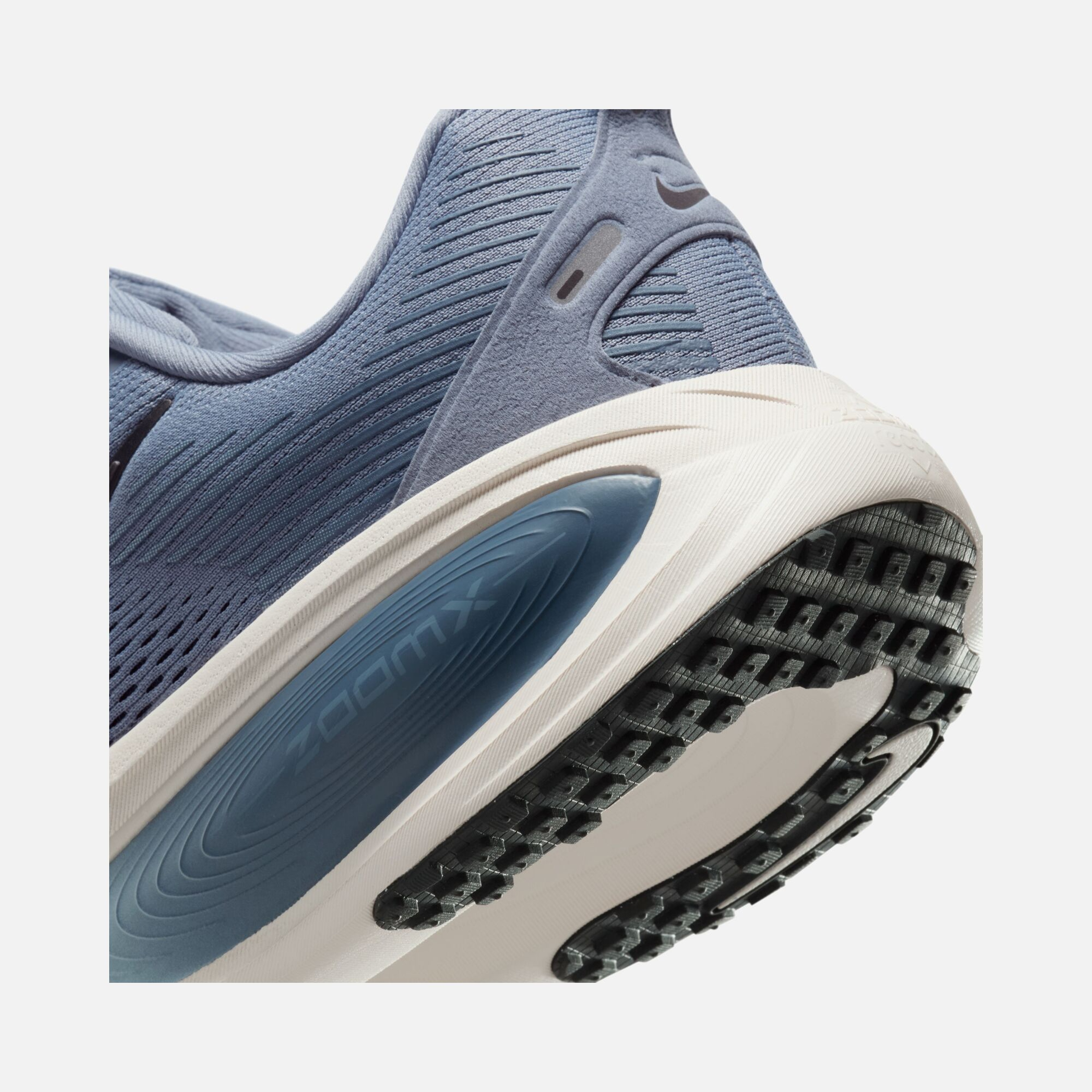 Nike Vomero 18 ZoomX Road Running Erkek Spor Ayakkabı