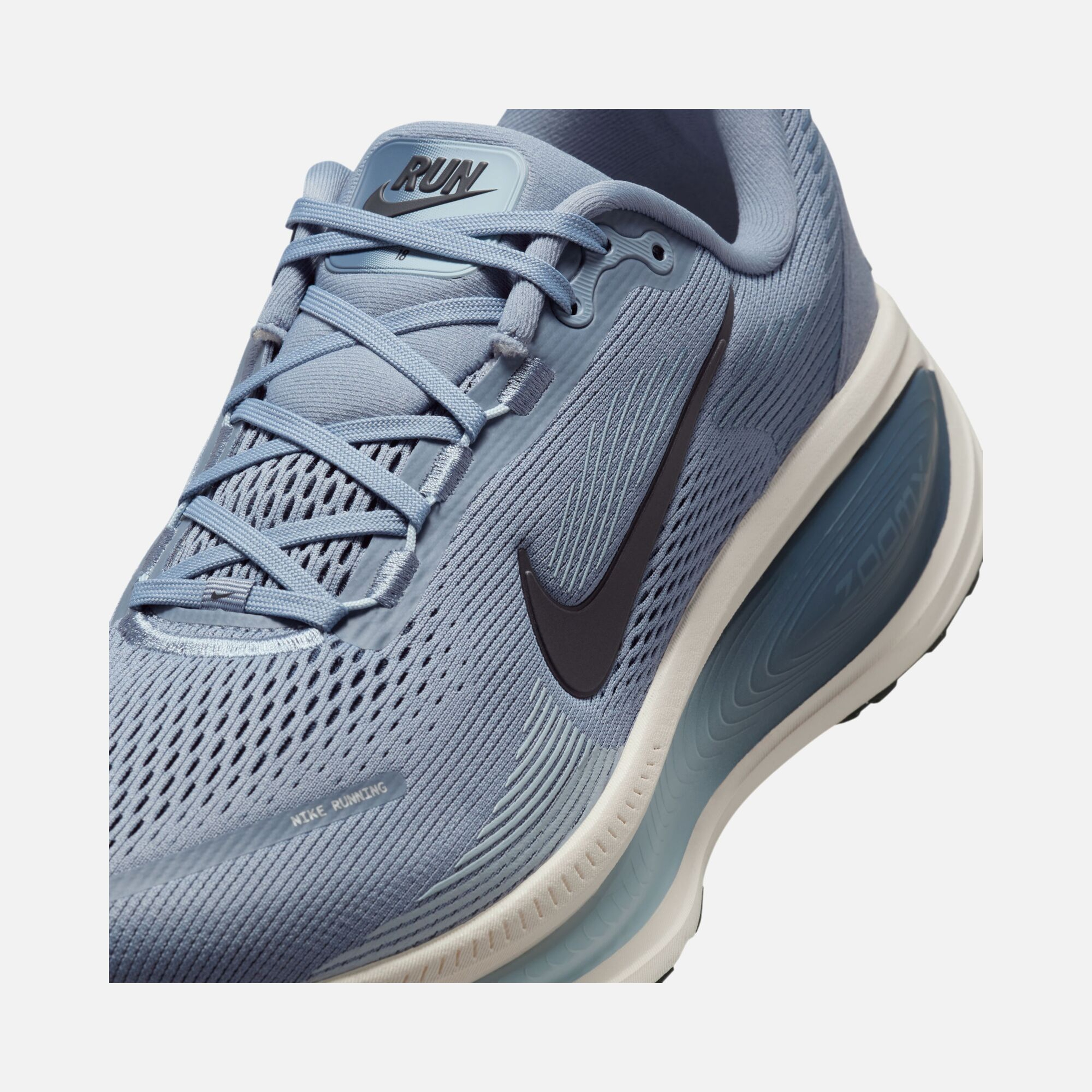 Nike Vomero 18 ZoomX Road Running Erkek Spor Ayakkabı