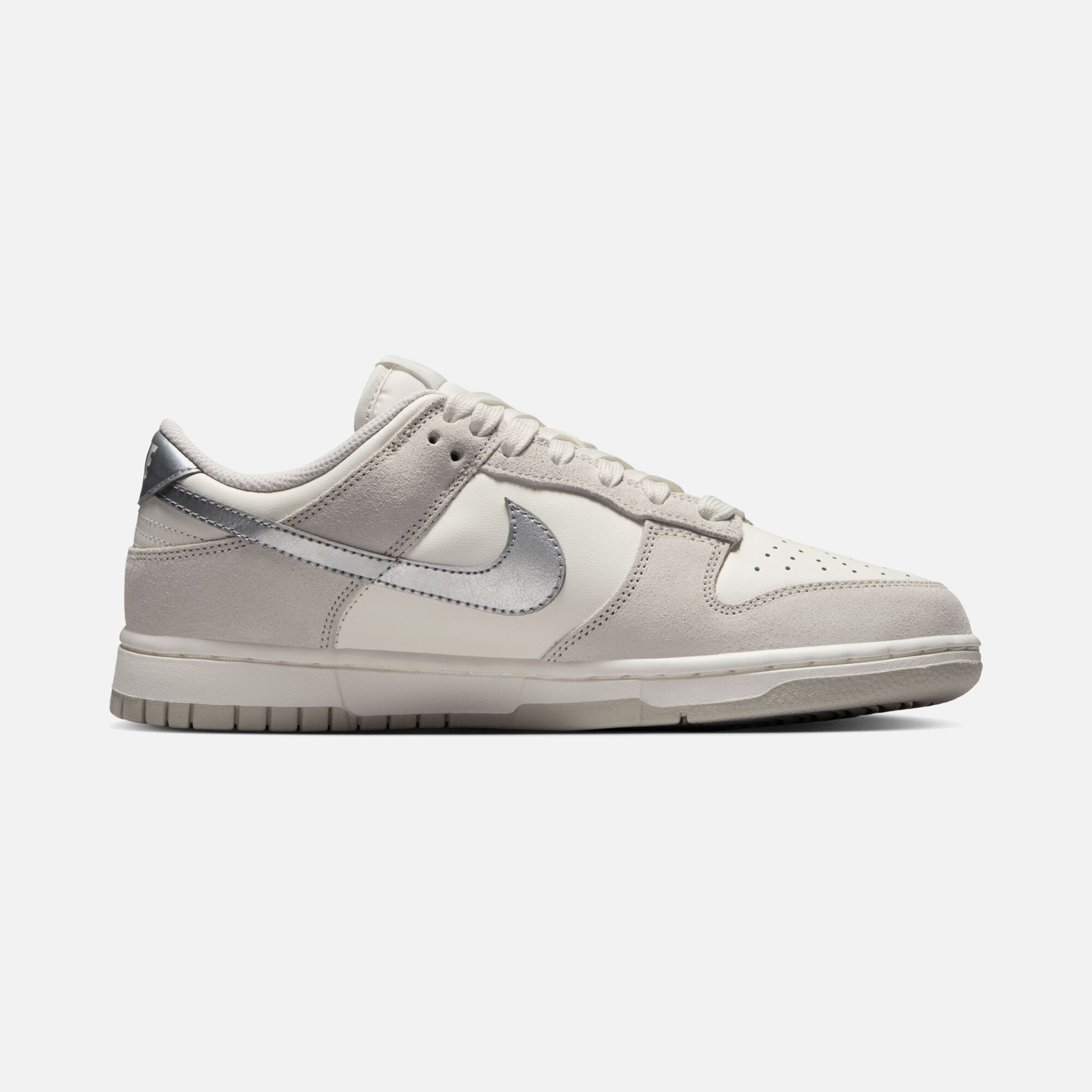 Nike Dunk Low FA25 Kadın Spor Ayakkabı