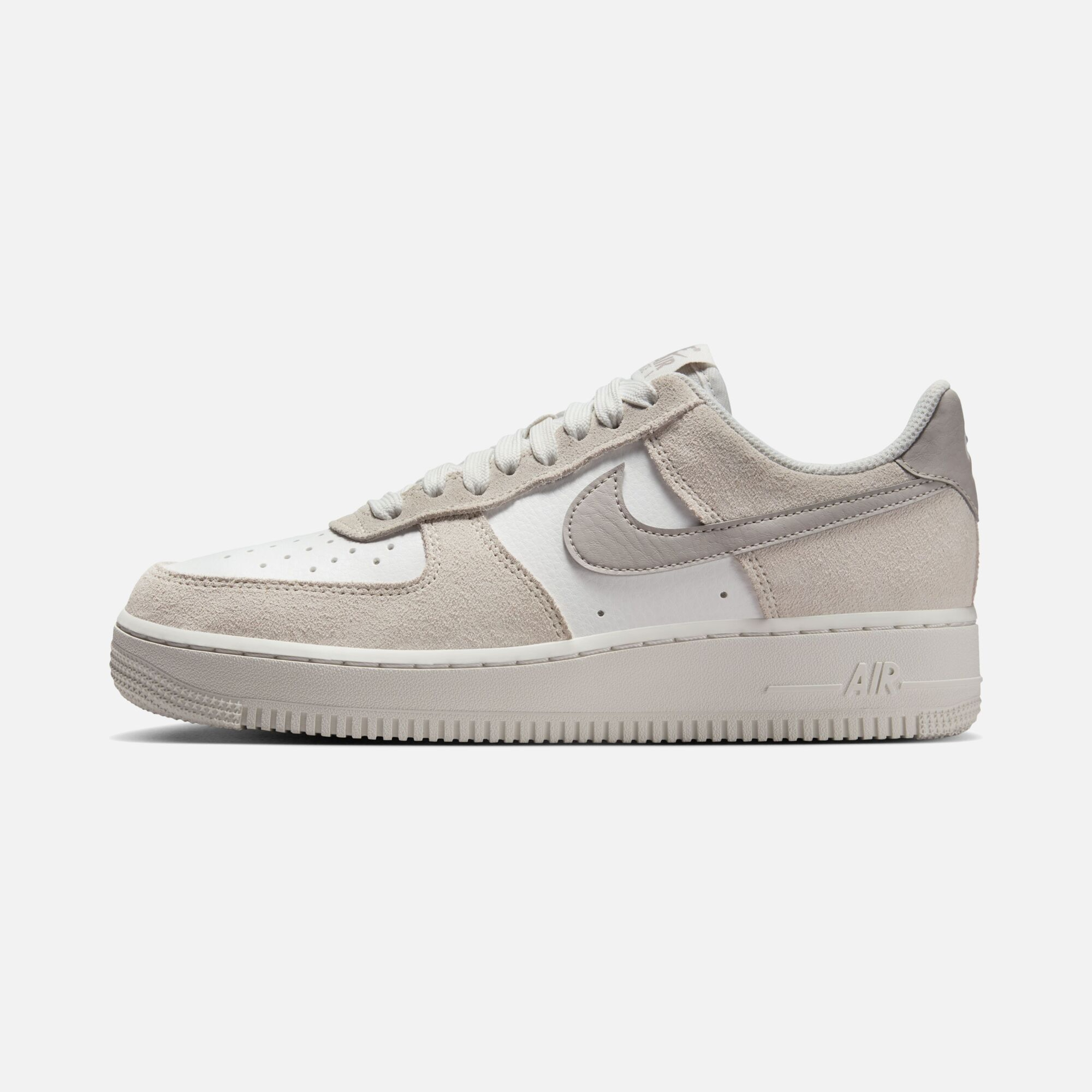 Nike Air Force 1 Low FA25 Kadın Spor Ayakkabı