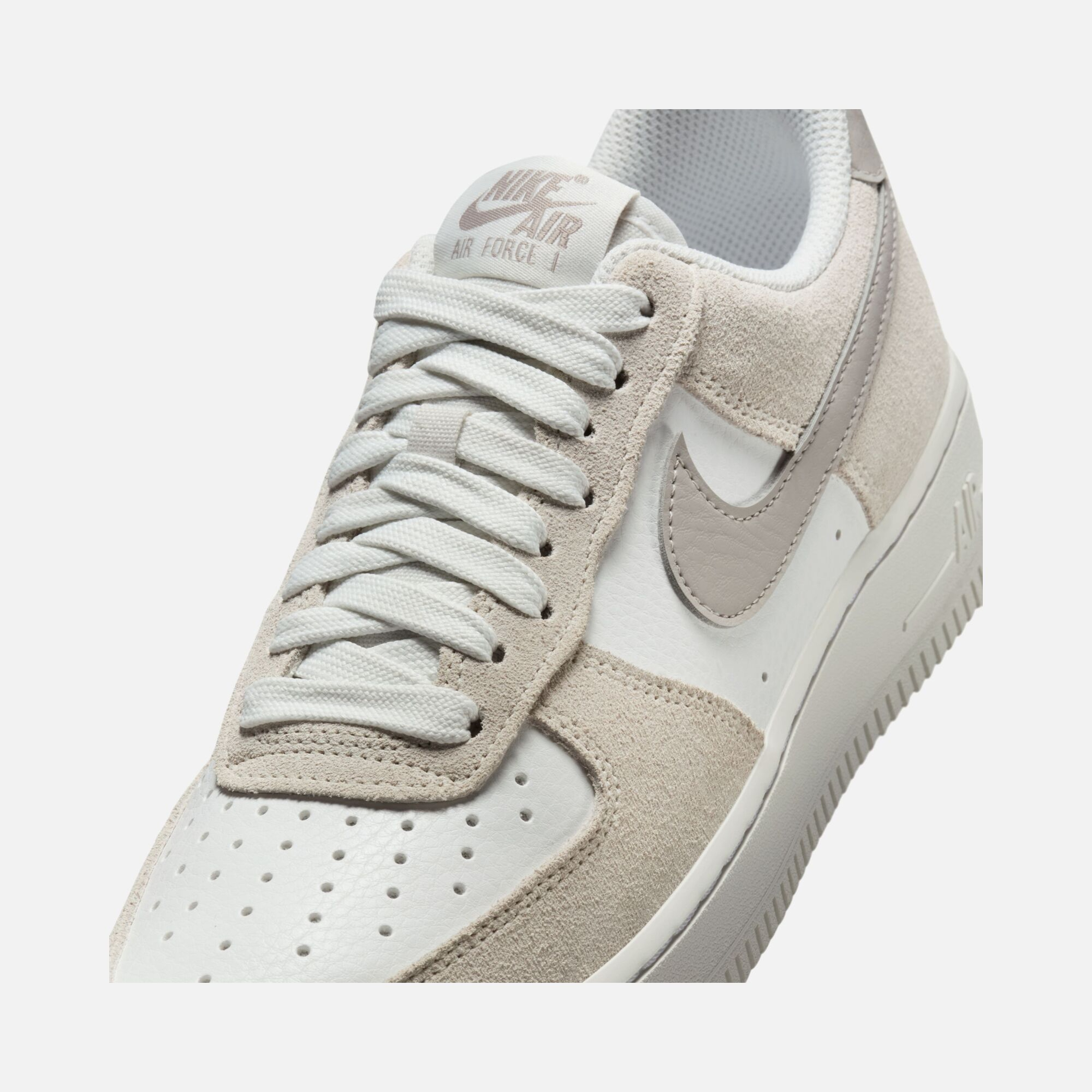 Nike Air Force 1 Low FA25 Kadın Spor Ayakkabı