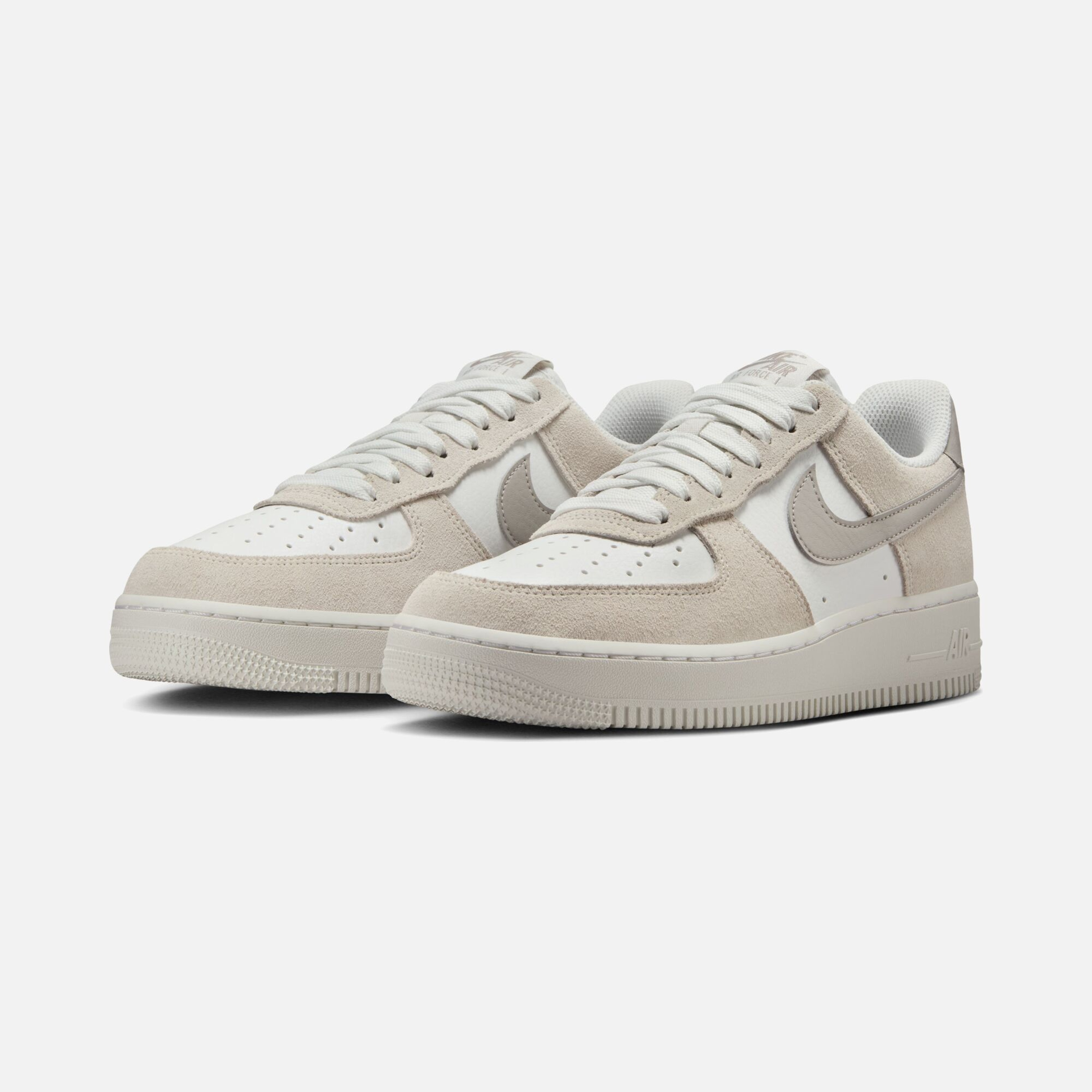 Nike Air Force 1 Low FA25 Kadın Spor Ayakkabı