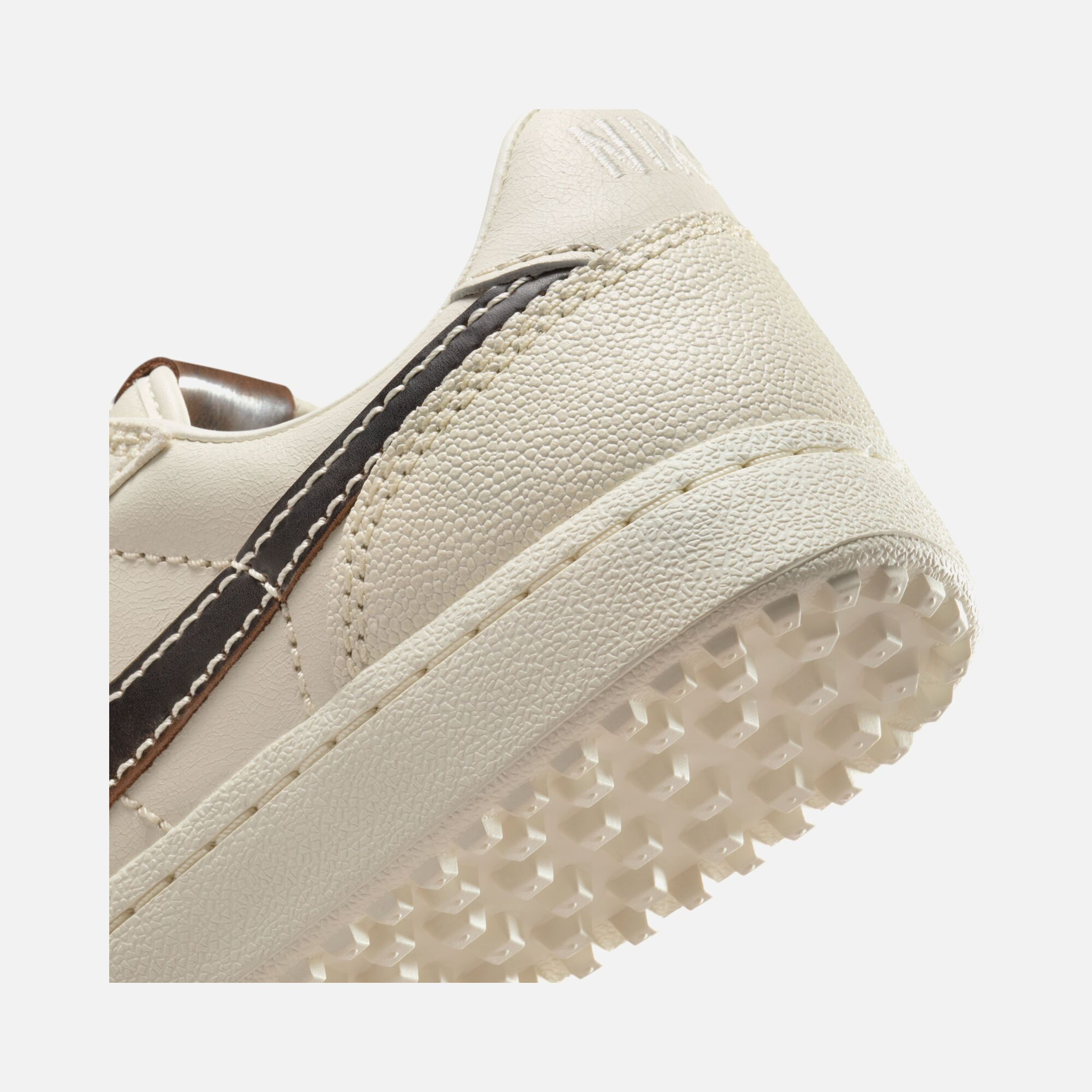 Nike Field General FW25 Erkek Spor Ayakkabı