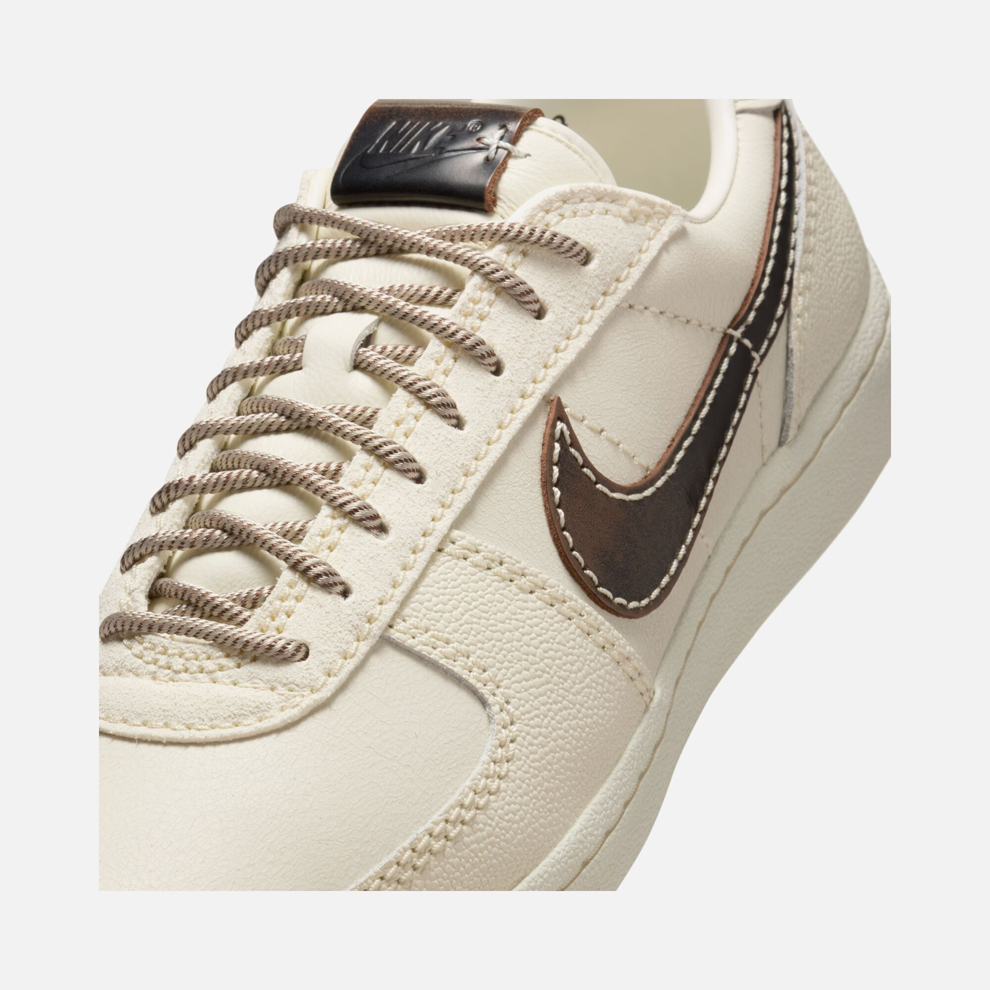 Nike Field General FW25 Erkek Spor Ayakkabı