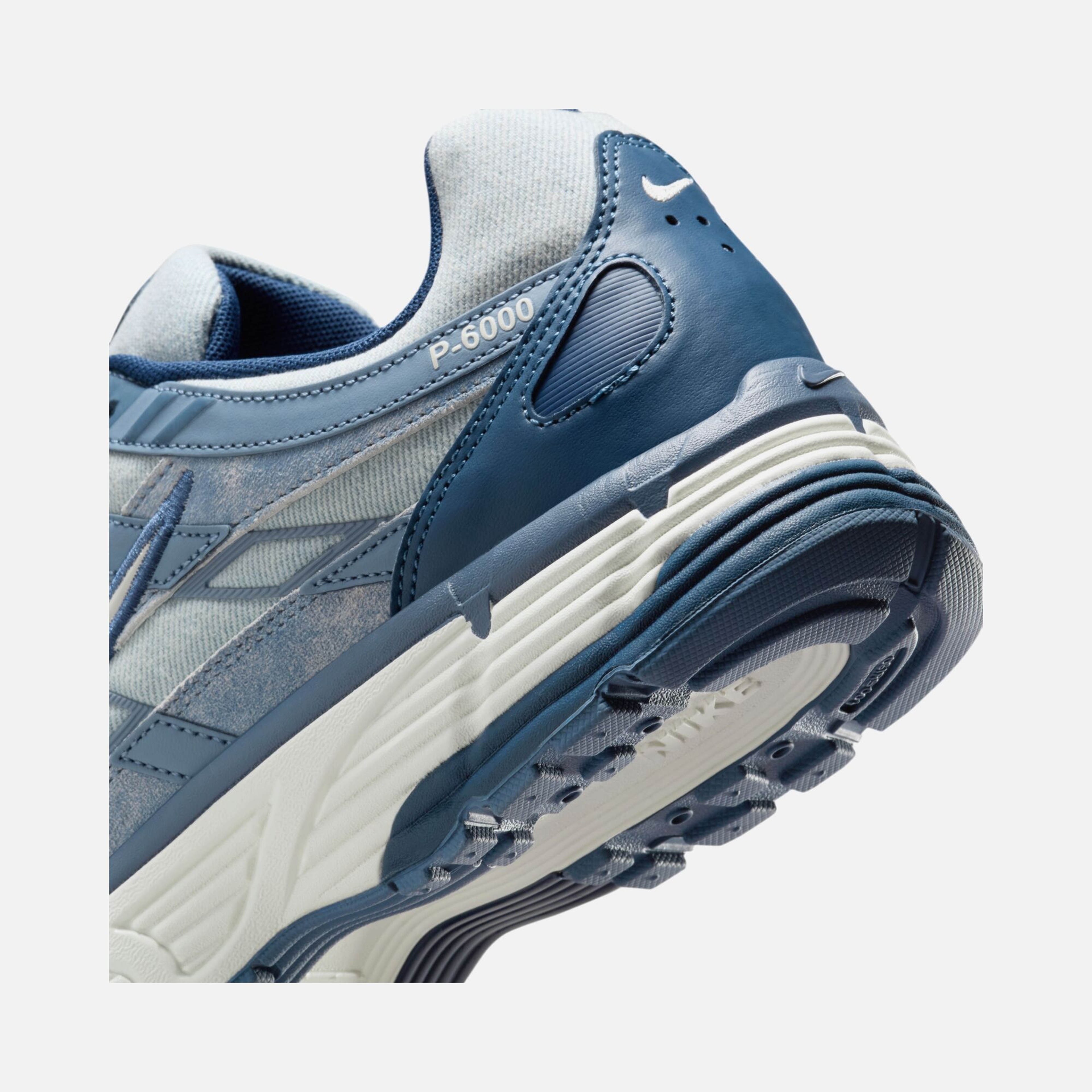 Nike P-6000 Special Edition Erkek Spor Ayakkabı