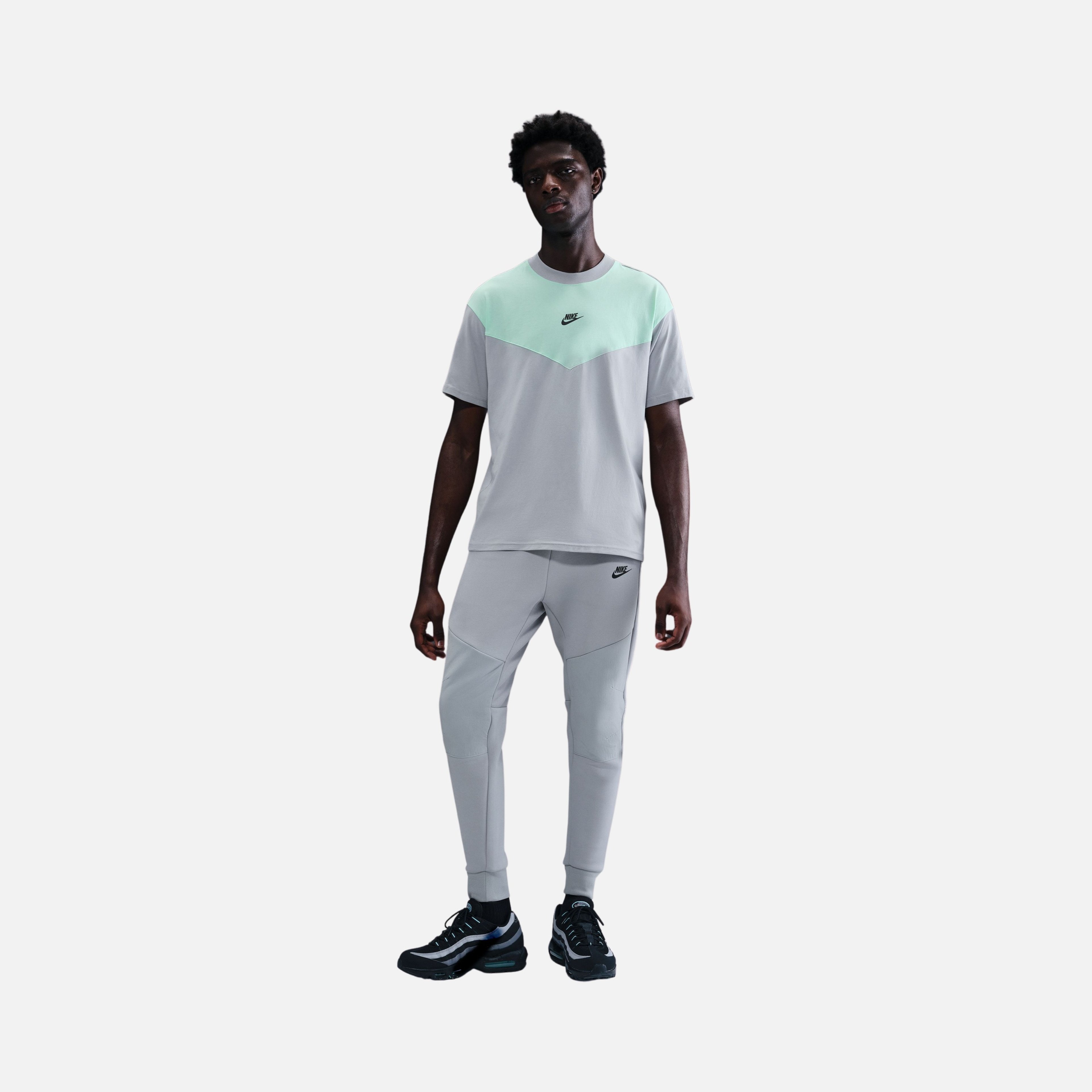 Nike M Nk Tech Mix Tee Erkek Tişört