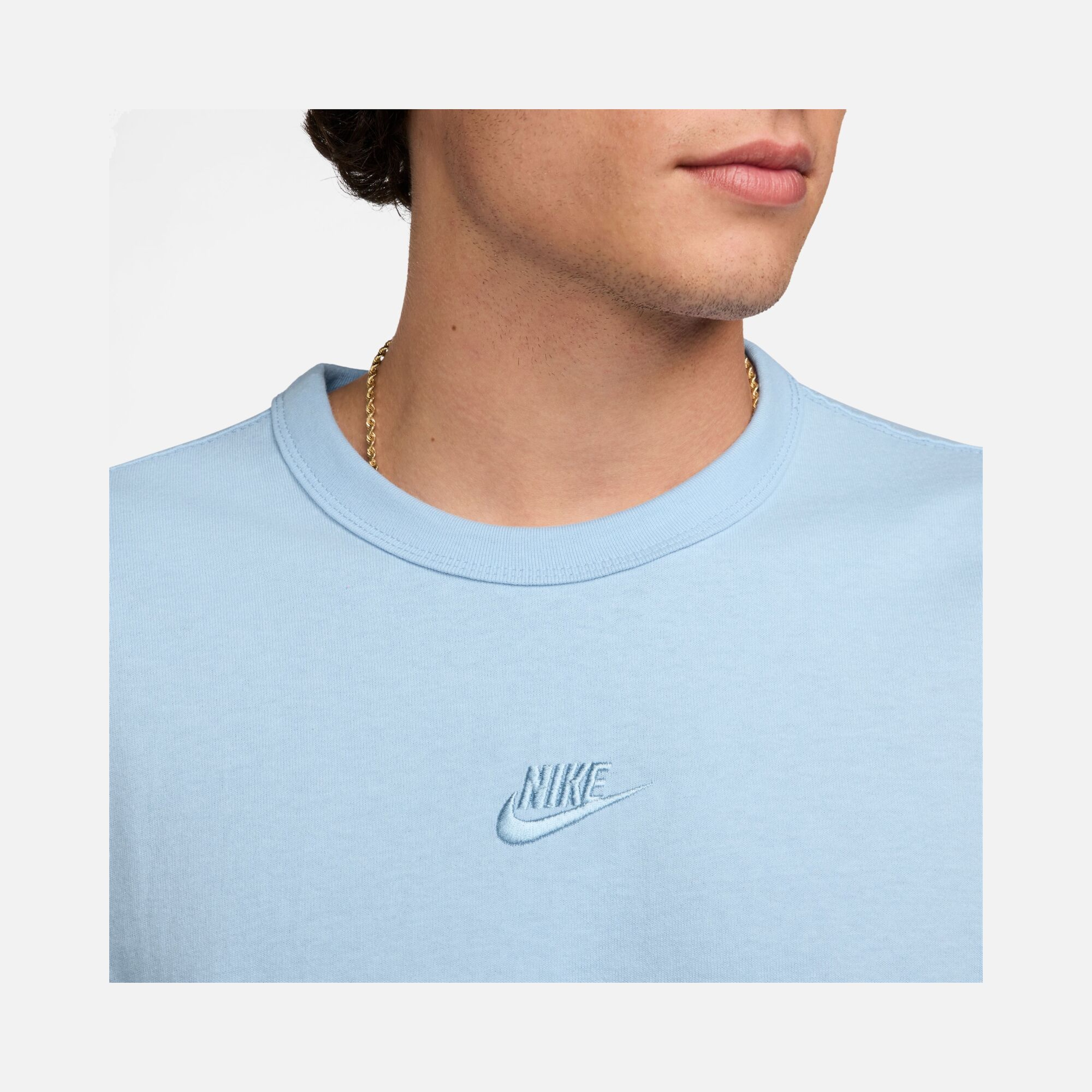 Nike Sportswear Premium Essentials Short-Sleeve Erkek Tişört