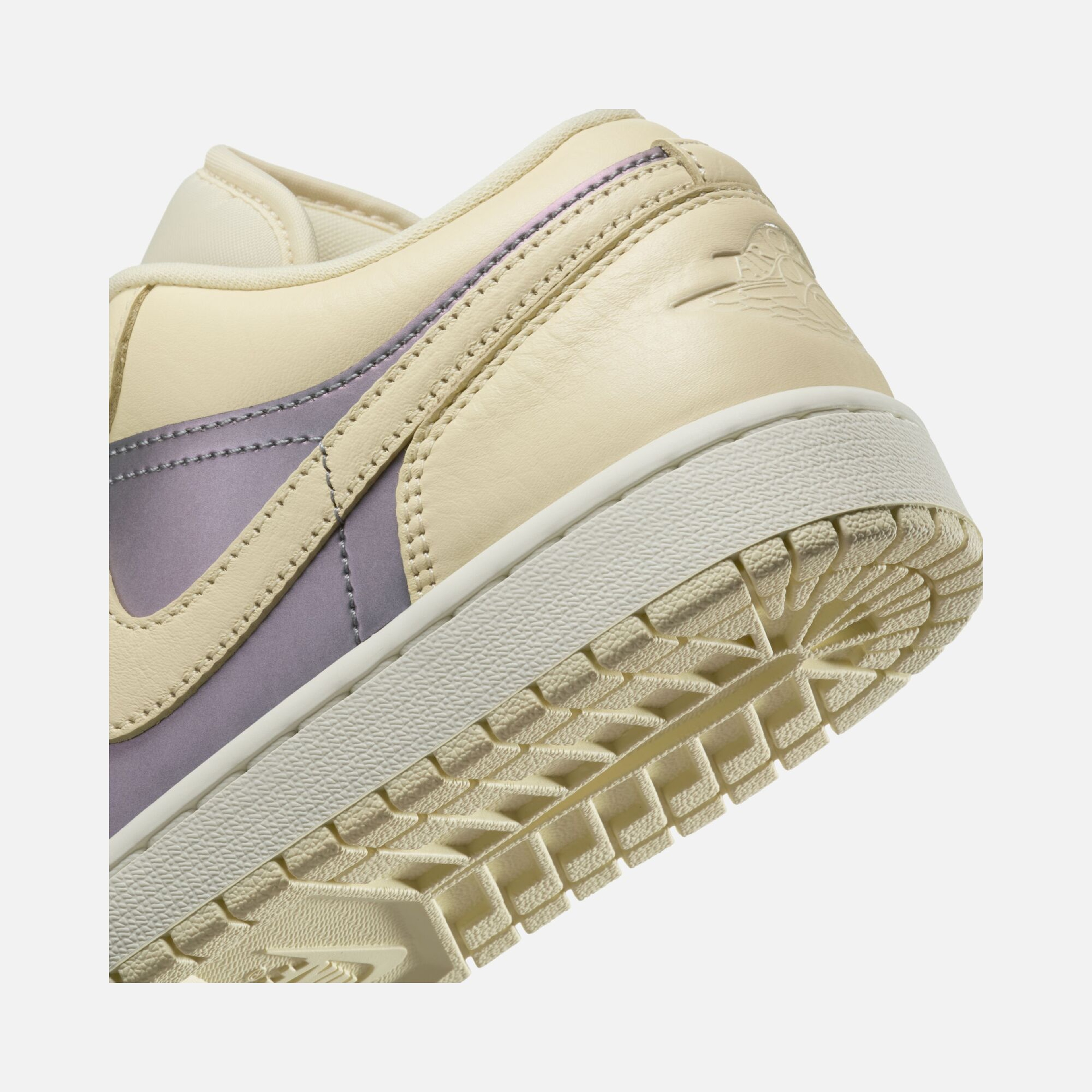 Nike Air Jordan 1 Low FA25 Special Edition Kadın Spor Ayakkabı