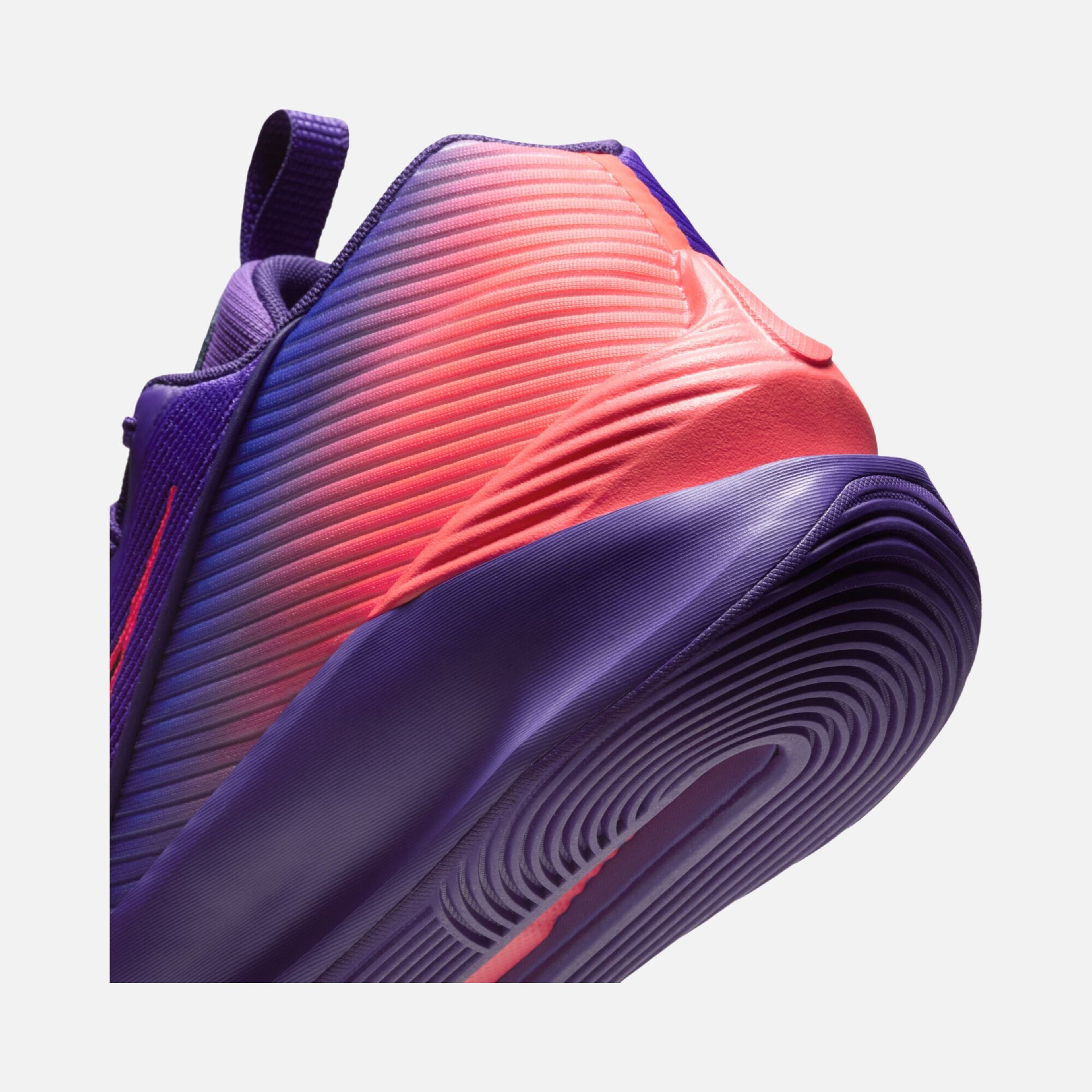 Nike G.T. Jump Academy Erkek Basketbol Ayakkabısı