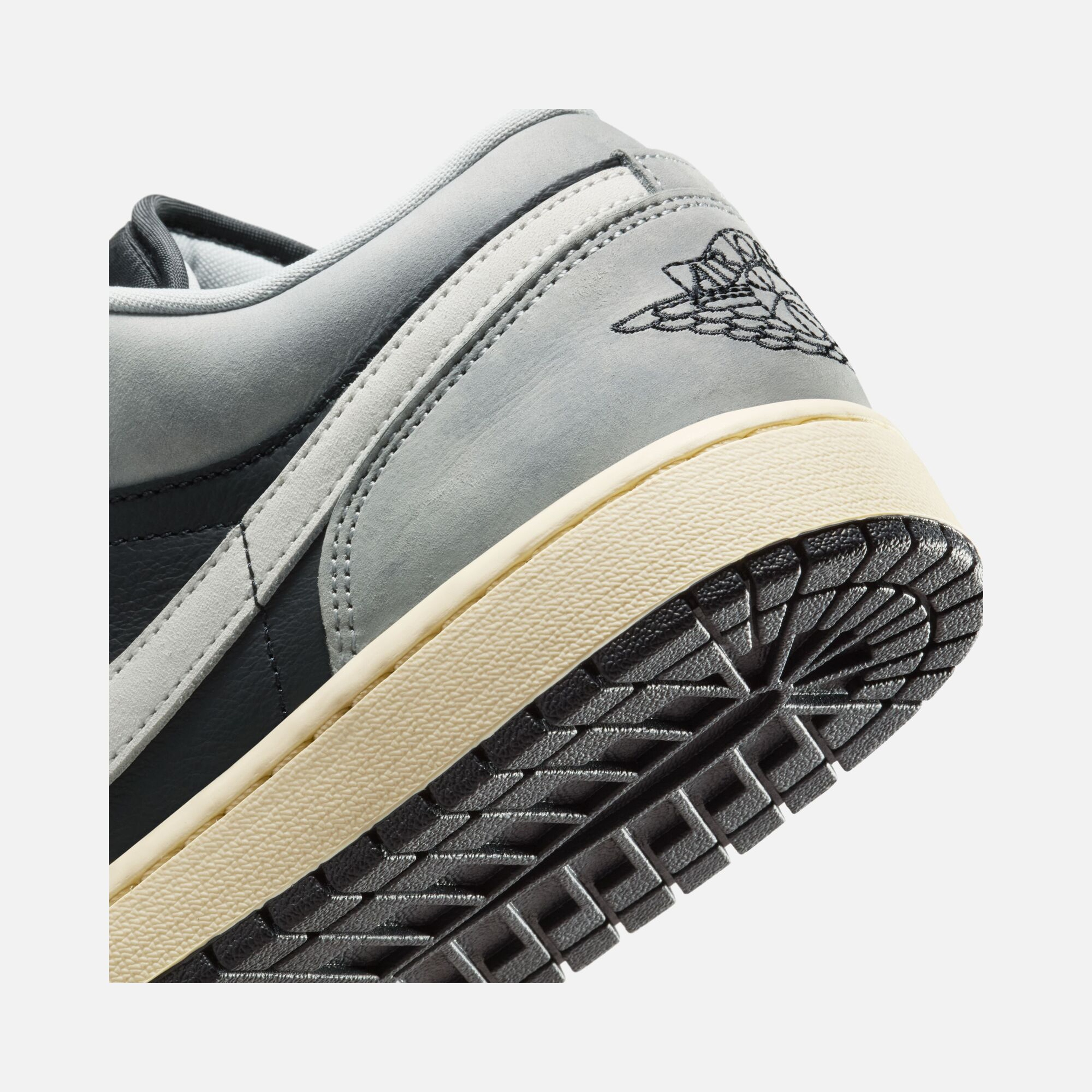 Nike Air Jordan 1 Low Se FW25 Erkek Spor Ayakkabı