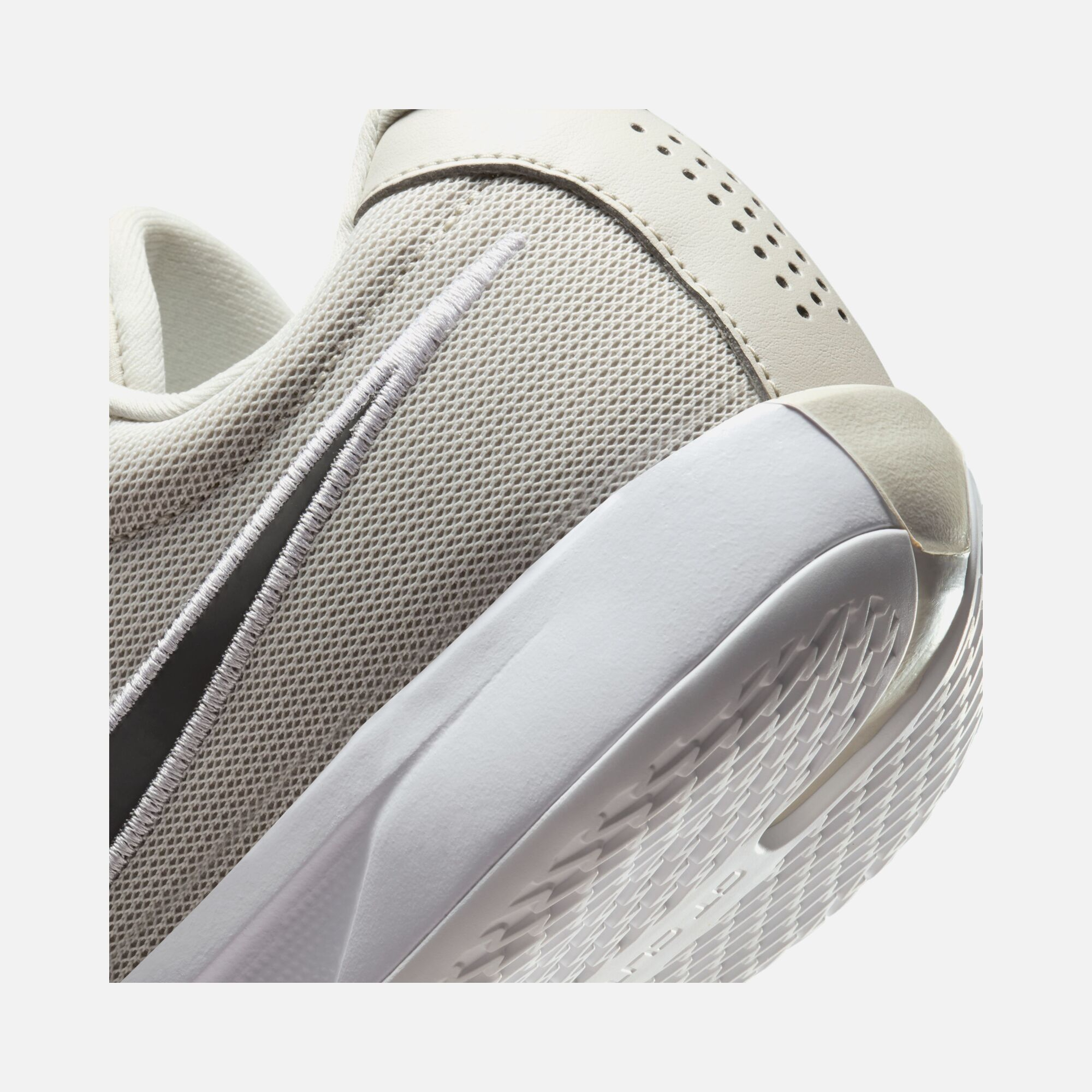 Nike G.T. Cut Academy Air Zoom Erkek Basketbol Ayakkabısı