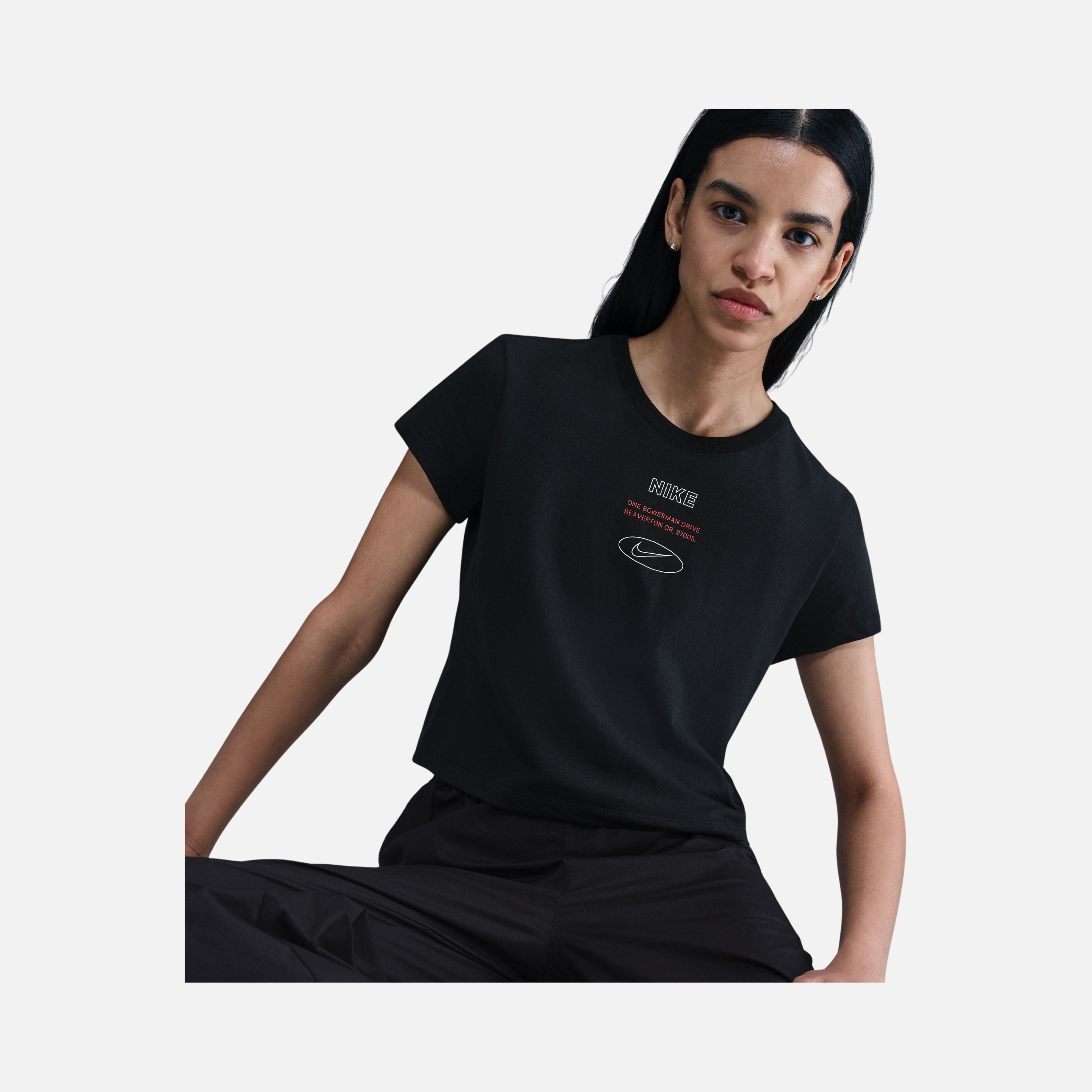 Nike Nsw Tee Classics+ Spd Kadın Tişört