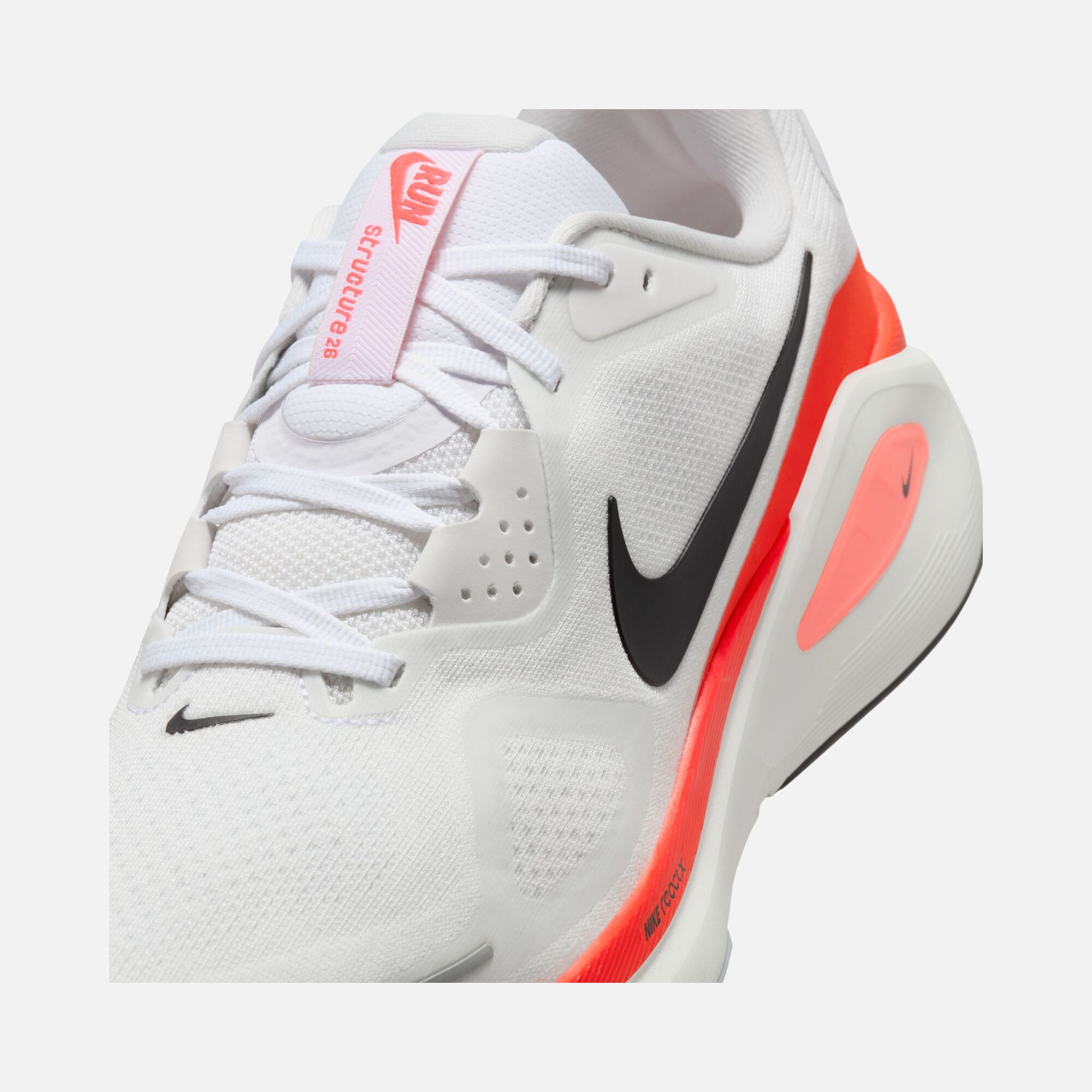 Nike Structure 26 Erkek Spor Ayakkabı