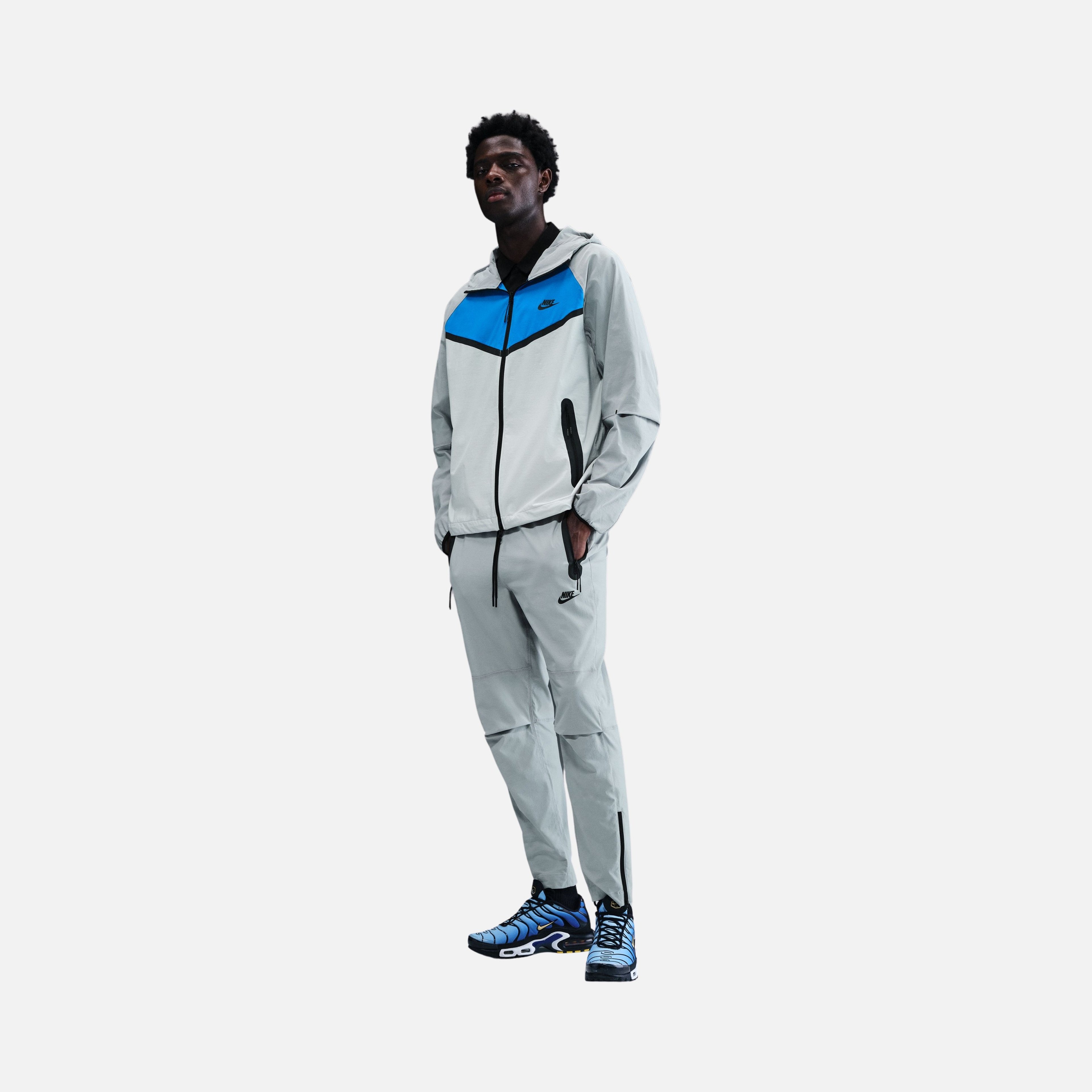 Nike Sportswear Tech Woven Windrunner Full-Zip Hooded Erkek Ceket