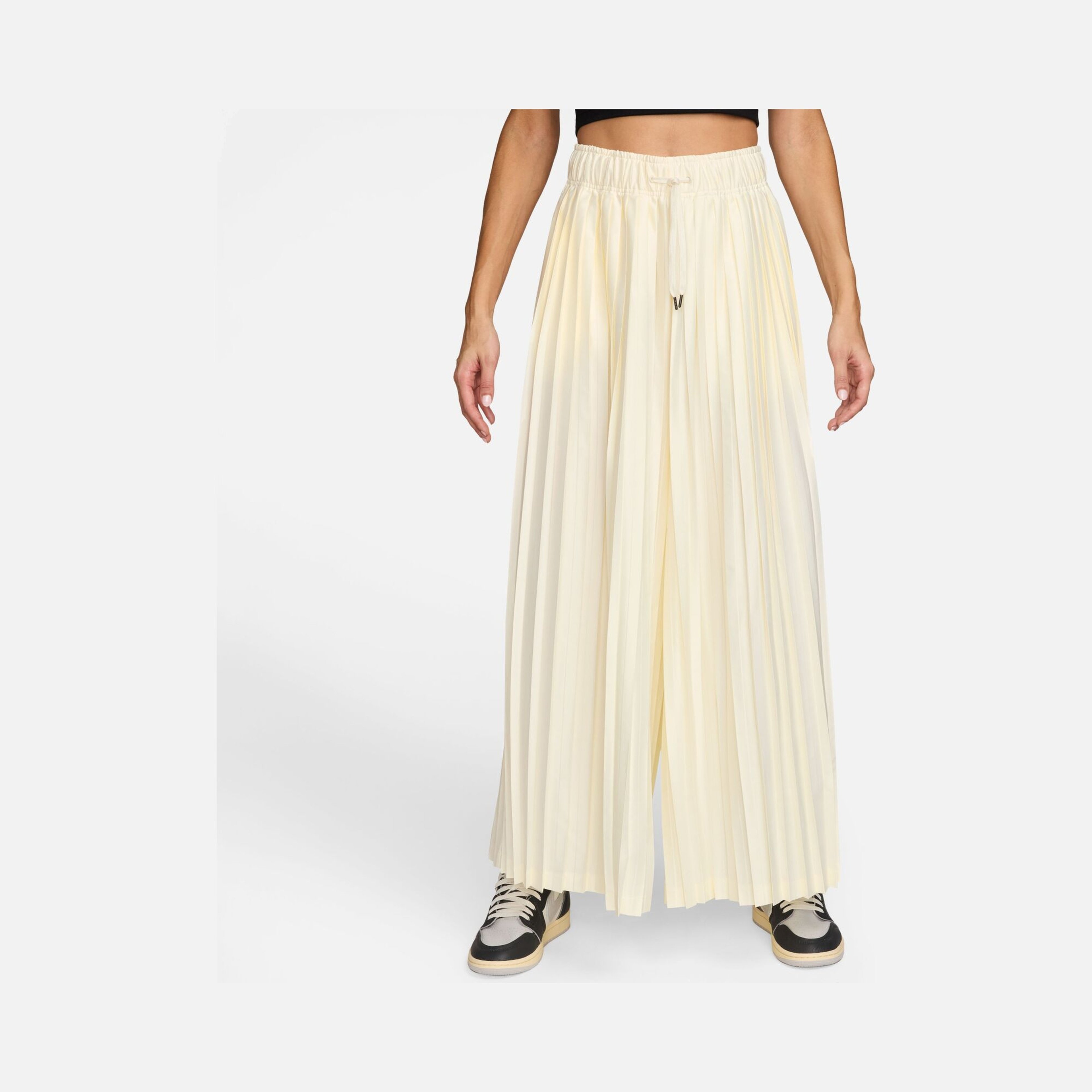 Nike Sportswear Collection Mid-Rise Pleated Track Kadın Pantolon