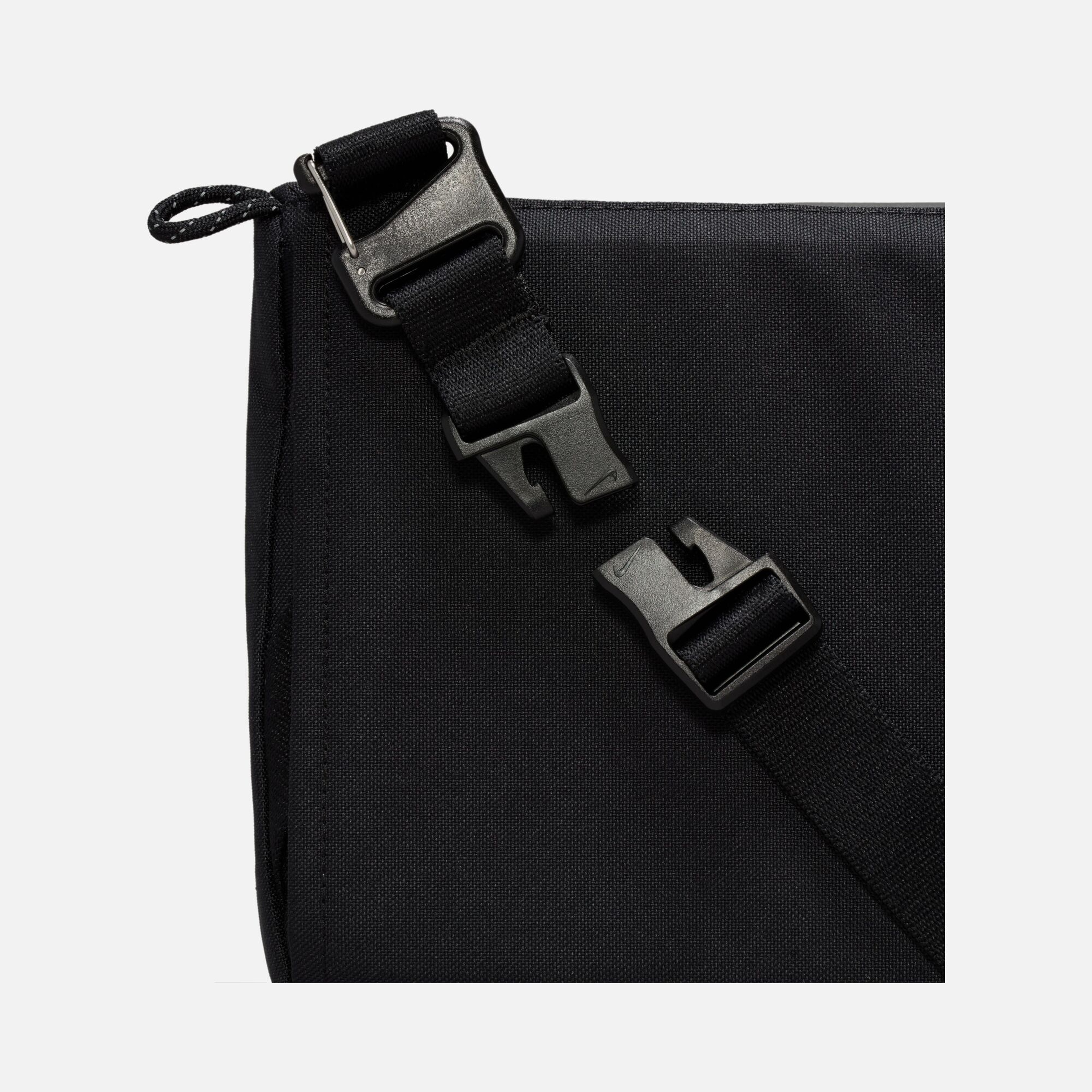 Nike Acg Daymax Crossbody Çanta