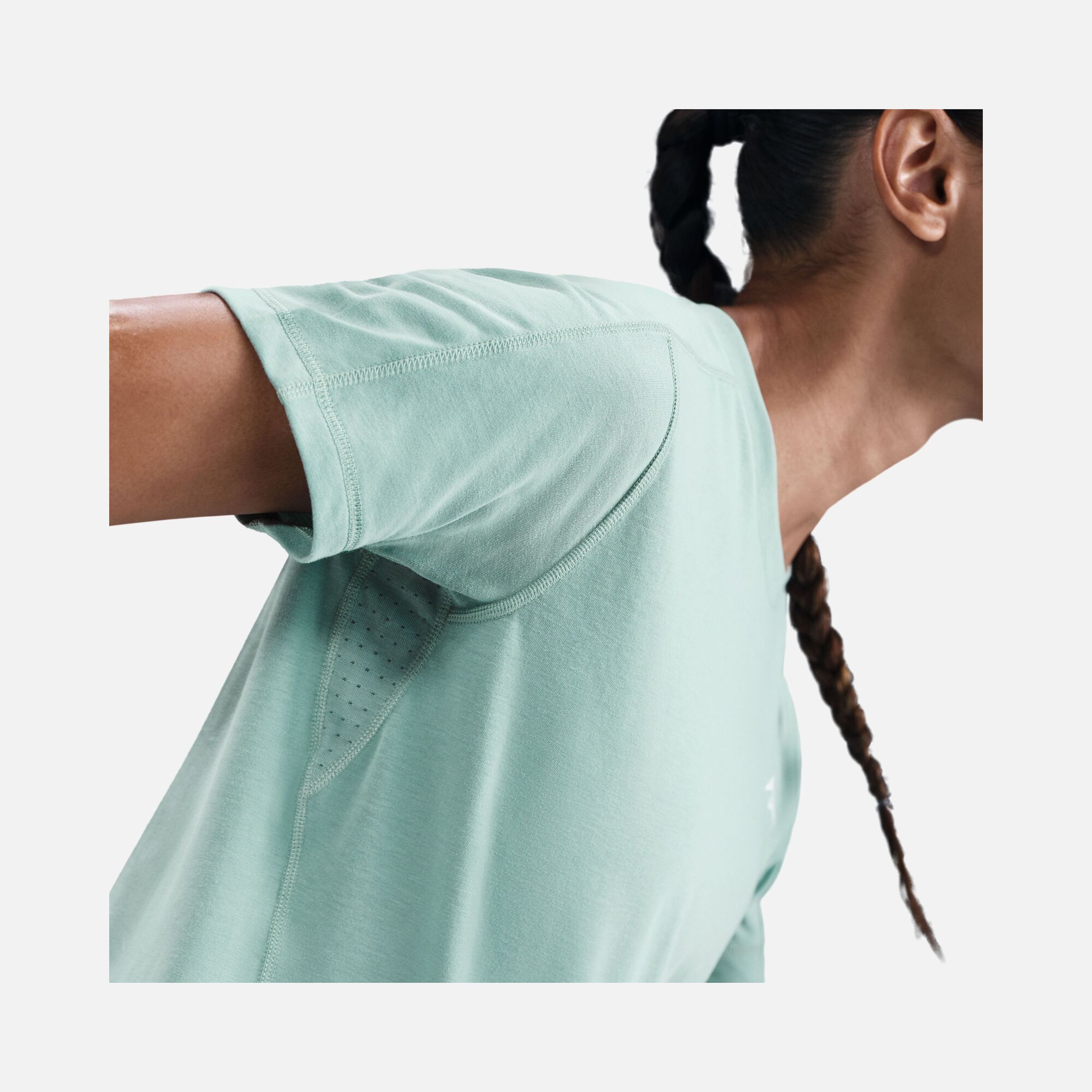 Nike Trail Dri-Fit Soft & Flexible Fabric Running Short-Sleeve Kadın Tişört